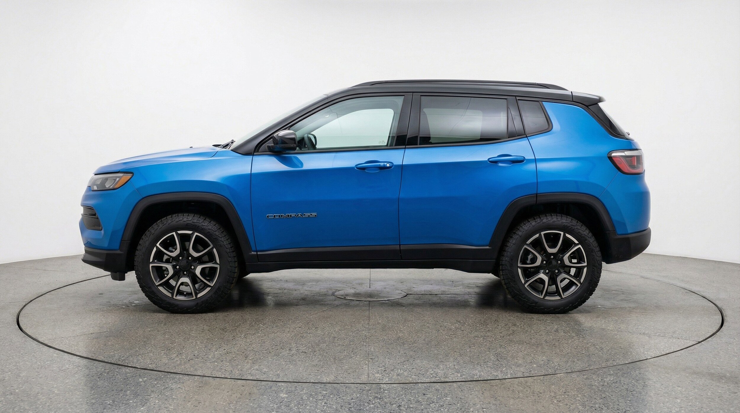 Thumbnail: 2025 Jeep Compass - 11