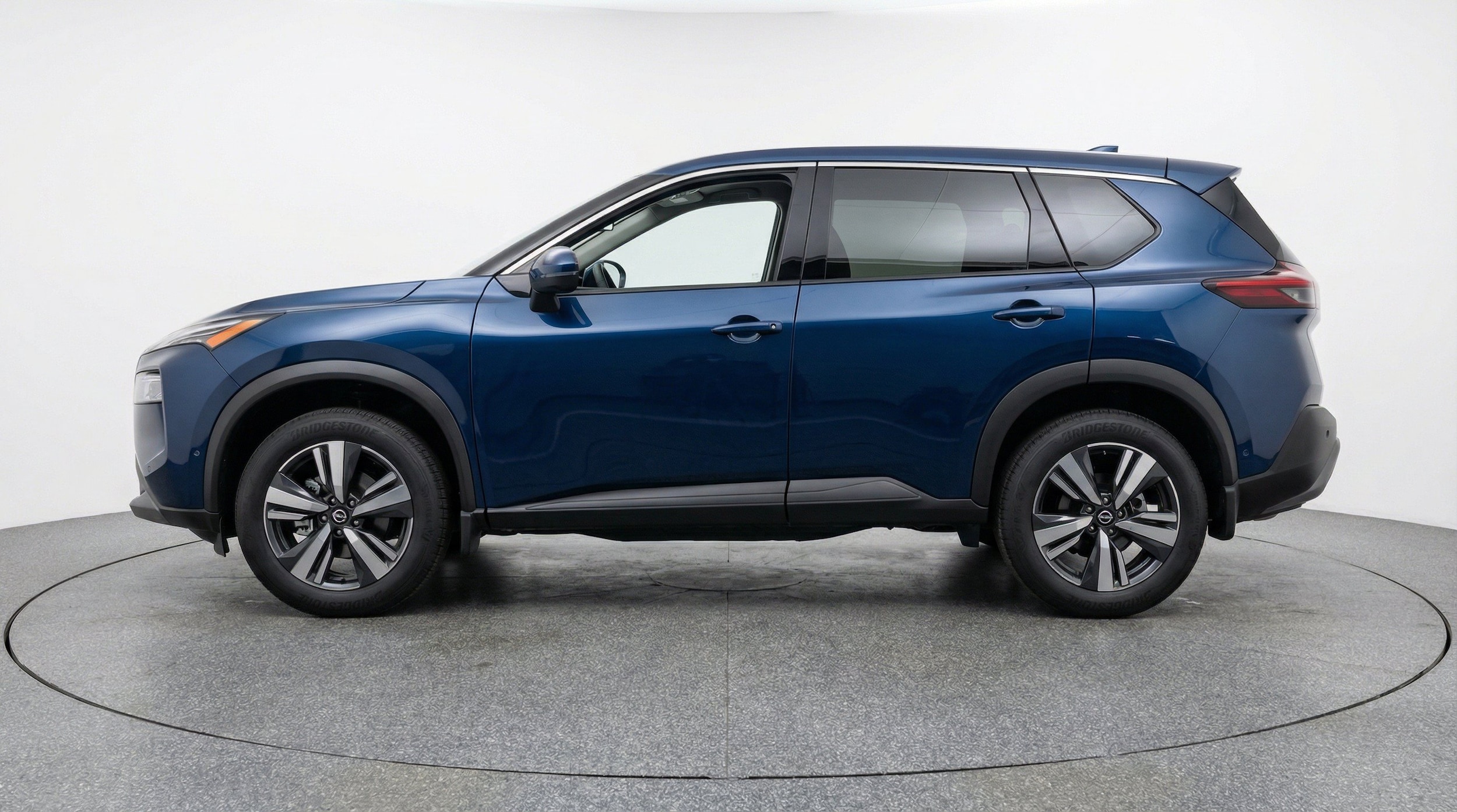 Thumbnail: 2026 Nissan Rogue - 5