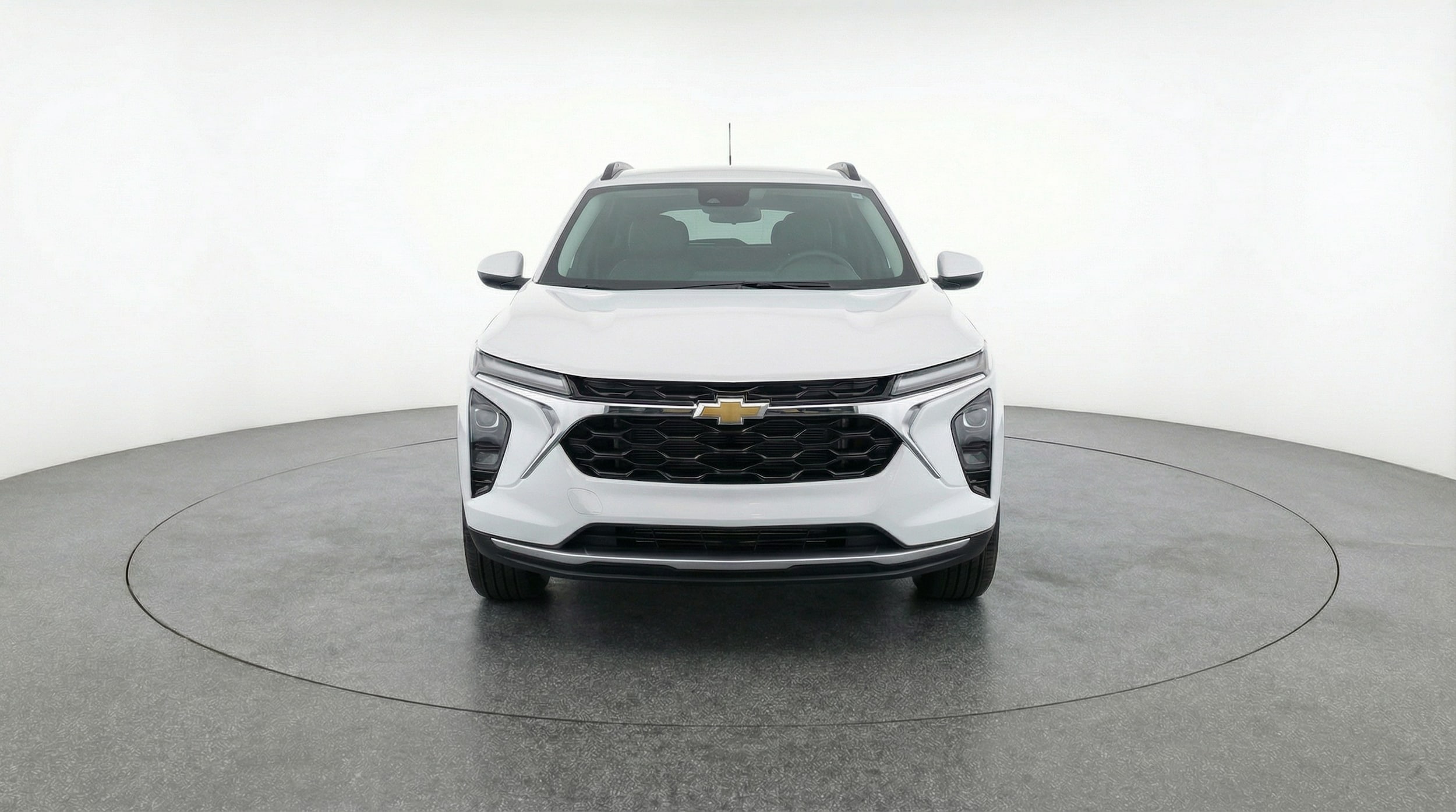 Thumbnail: 2025 Chevrolet Trax - 2