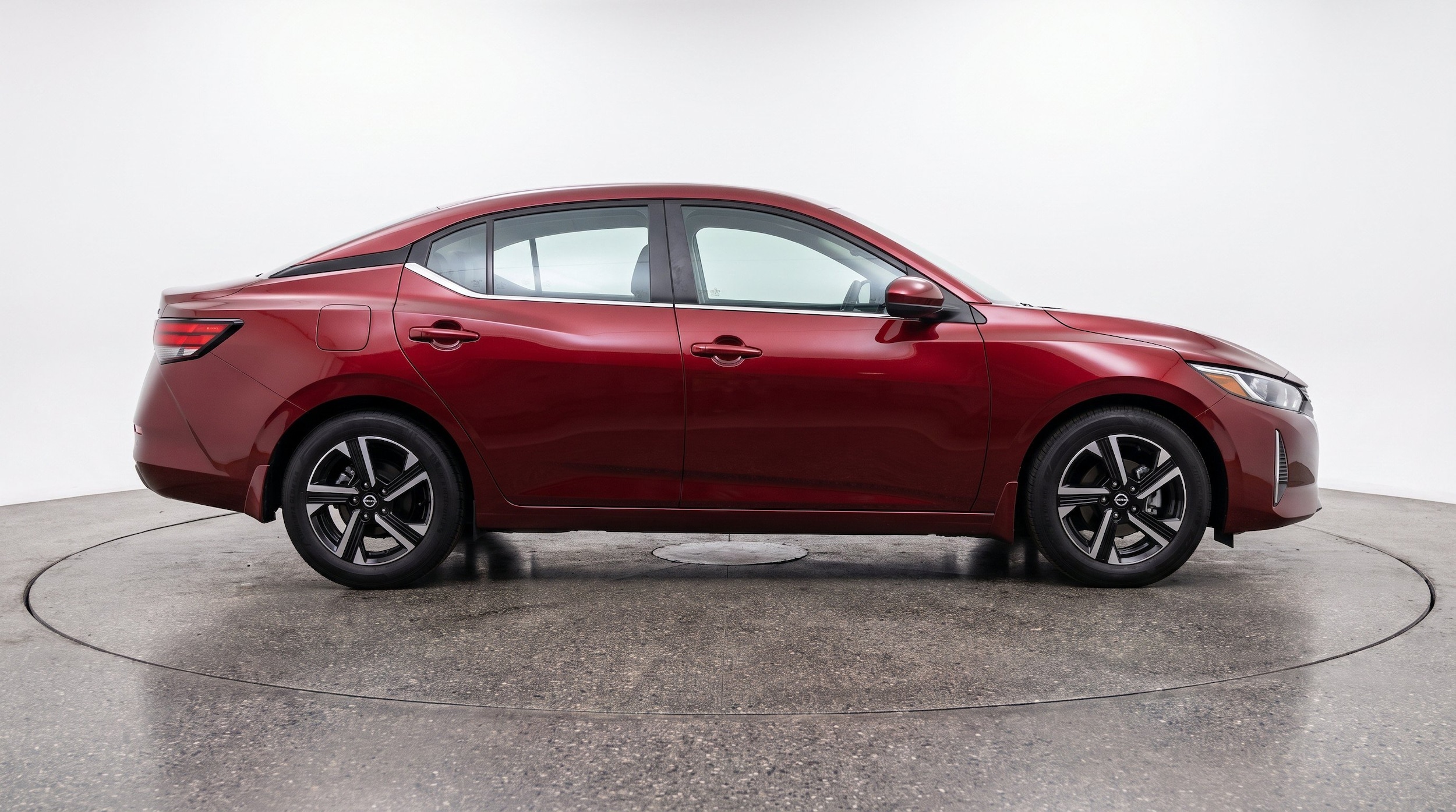 Thumbnail: 2025 Nissan Sentra - 11