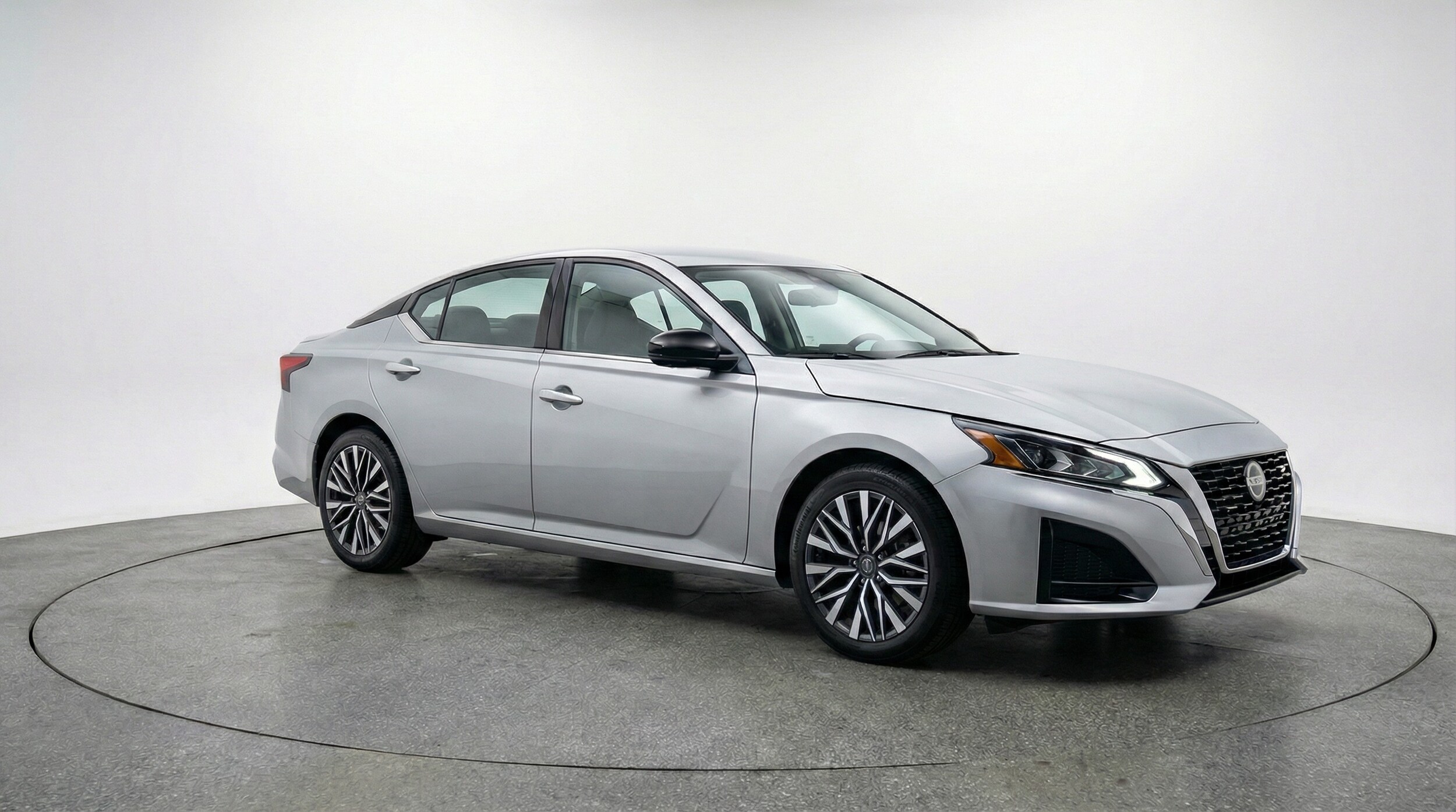 Thumbnail: 2025 Nissan Altima - 1