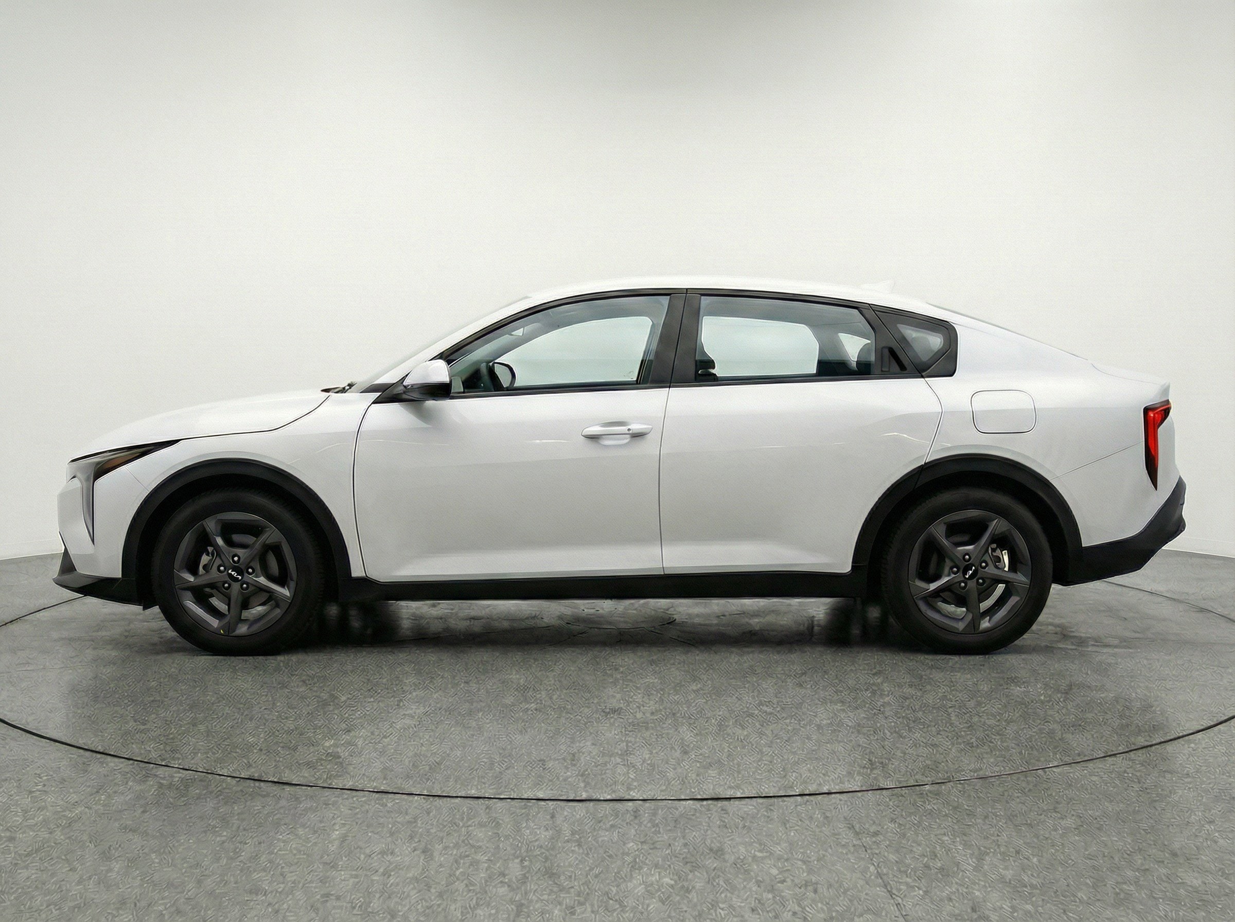 Thumbnail: 2025 Kia K4 - 5