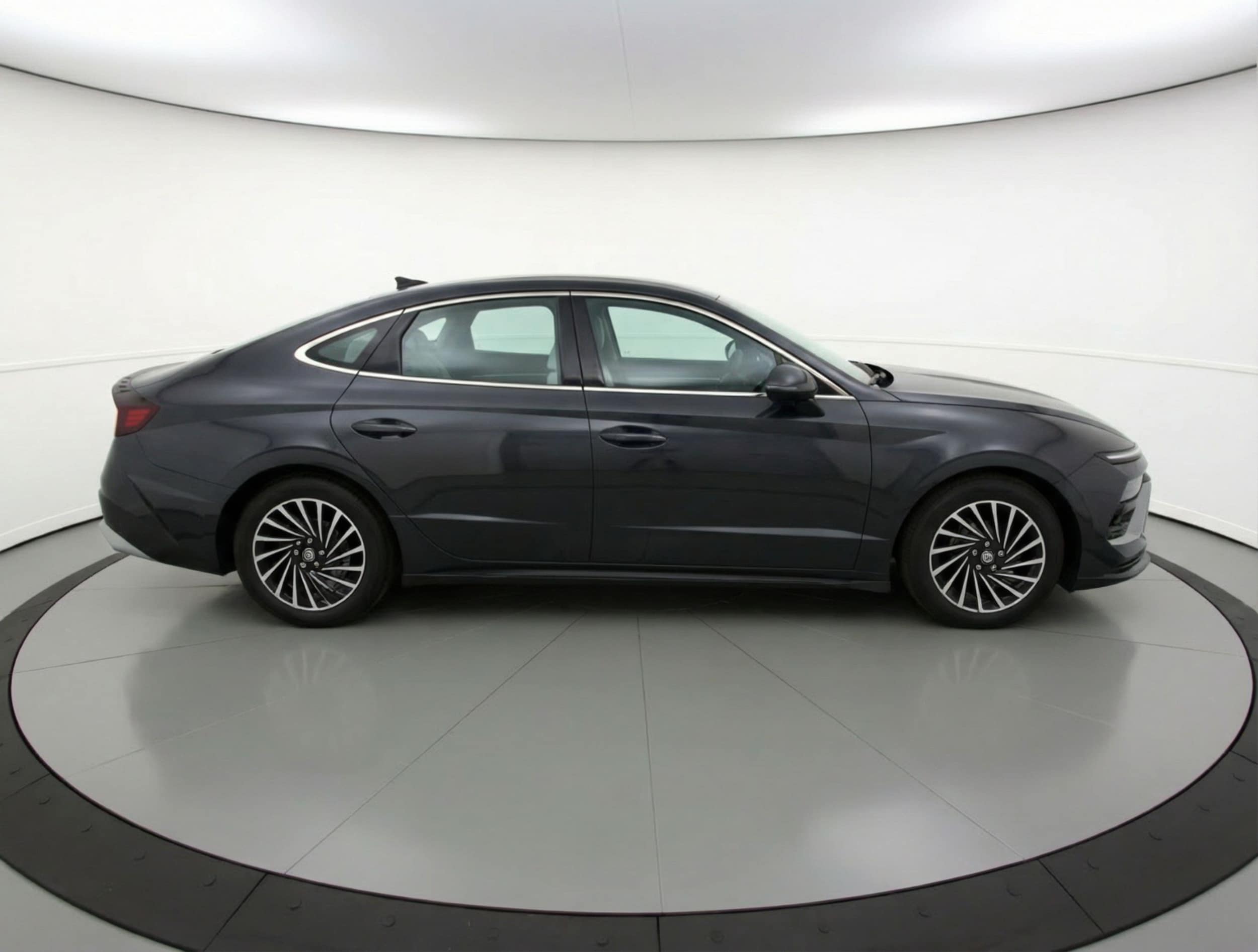 Thumbnail: 2025 Hyundai Sonata - 8