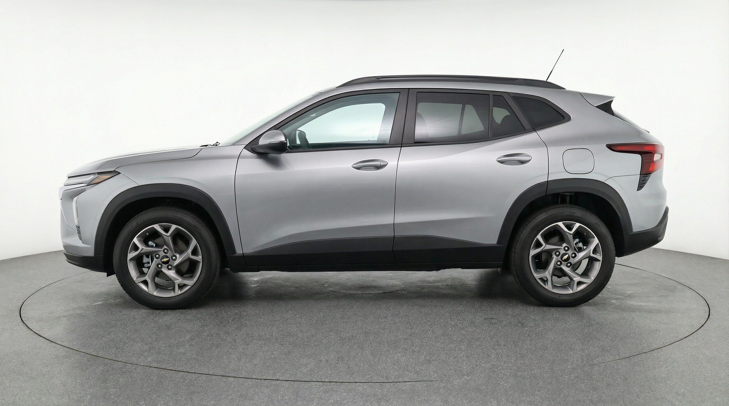 Thumbnail: 2025 Chevrolet Trax - 4