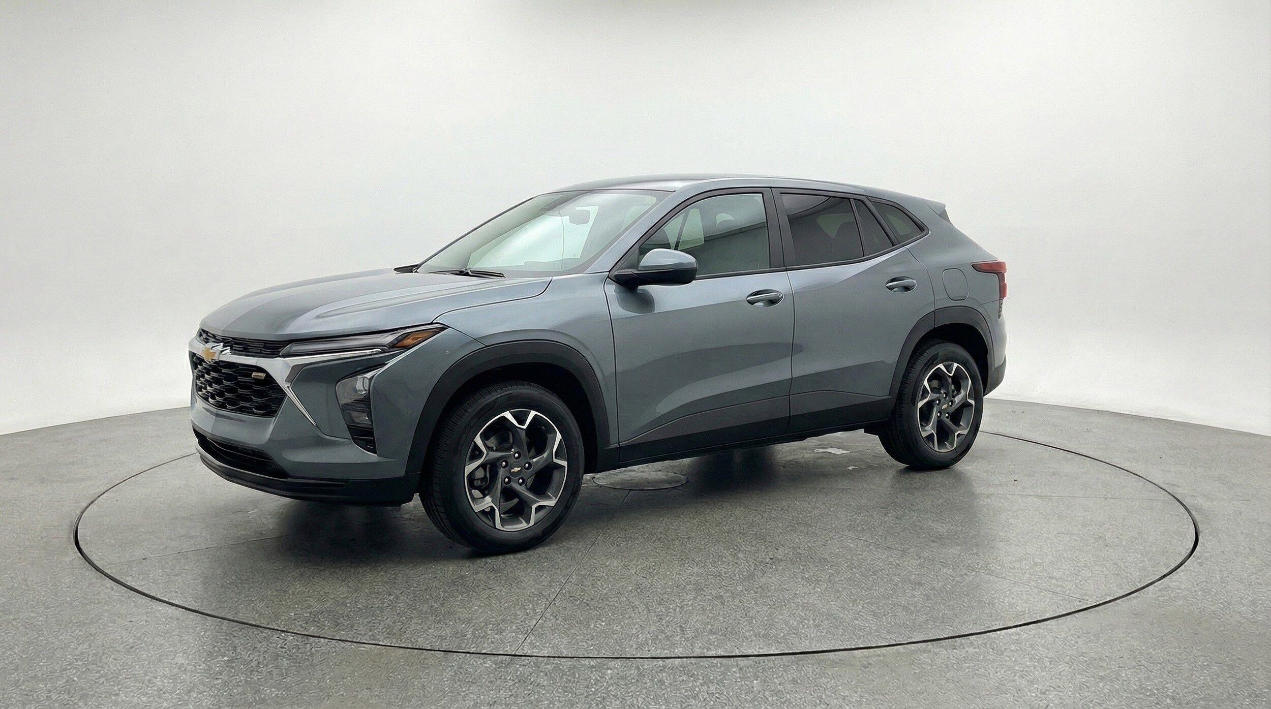 Thumbnail: 2025 Chevrolet Trax - 3