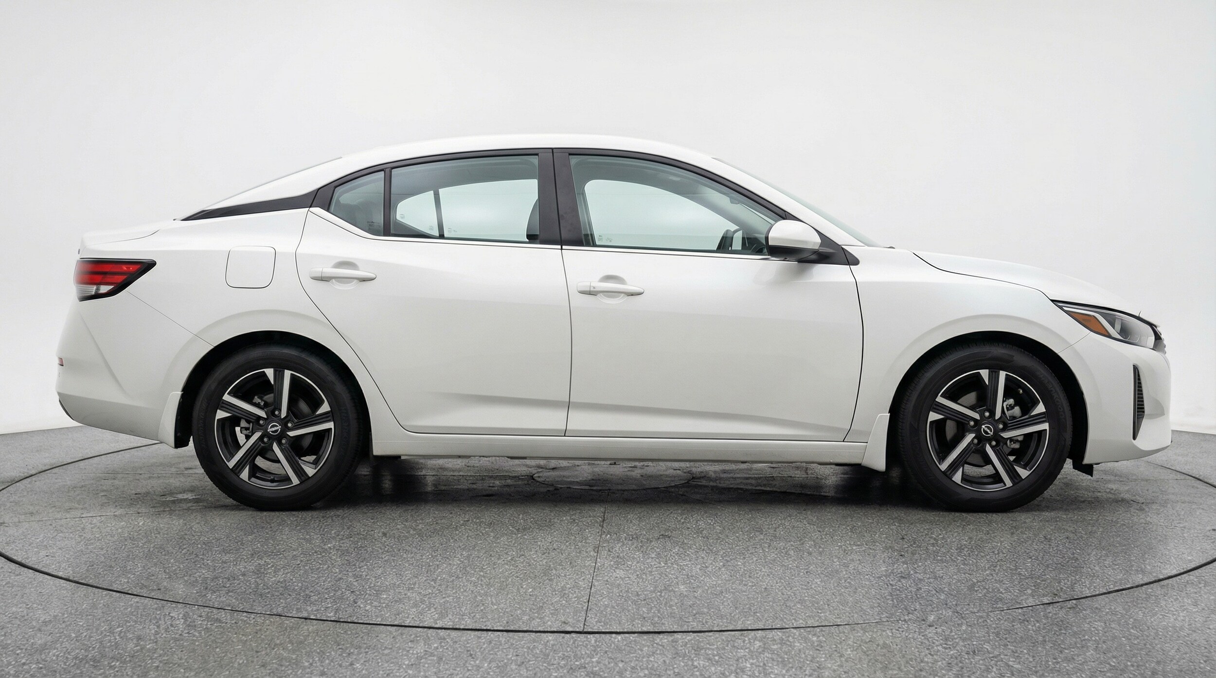 Thumbnail: 2025 Nissan Sentra - 8