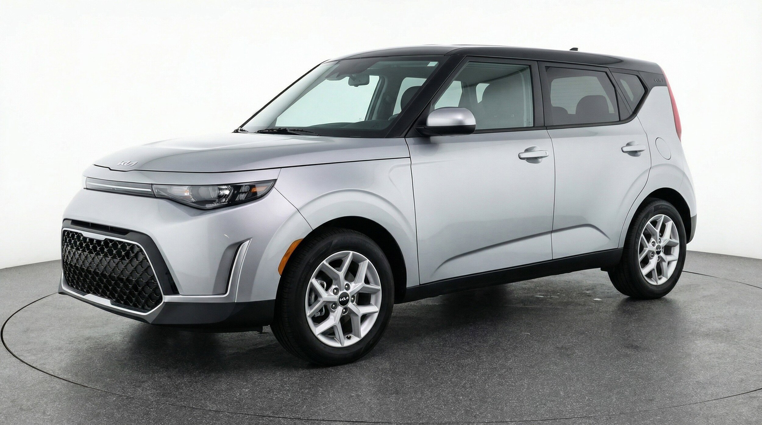 Thumbnail: 2025 Kia Soul - 3