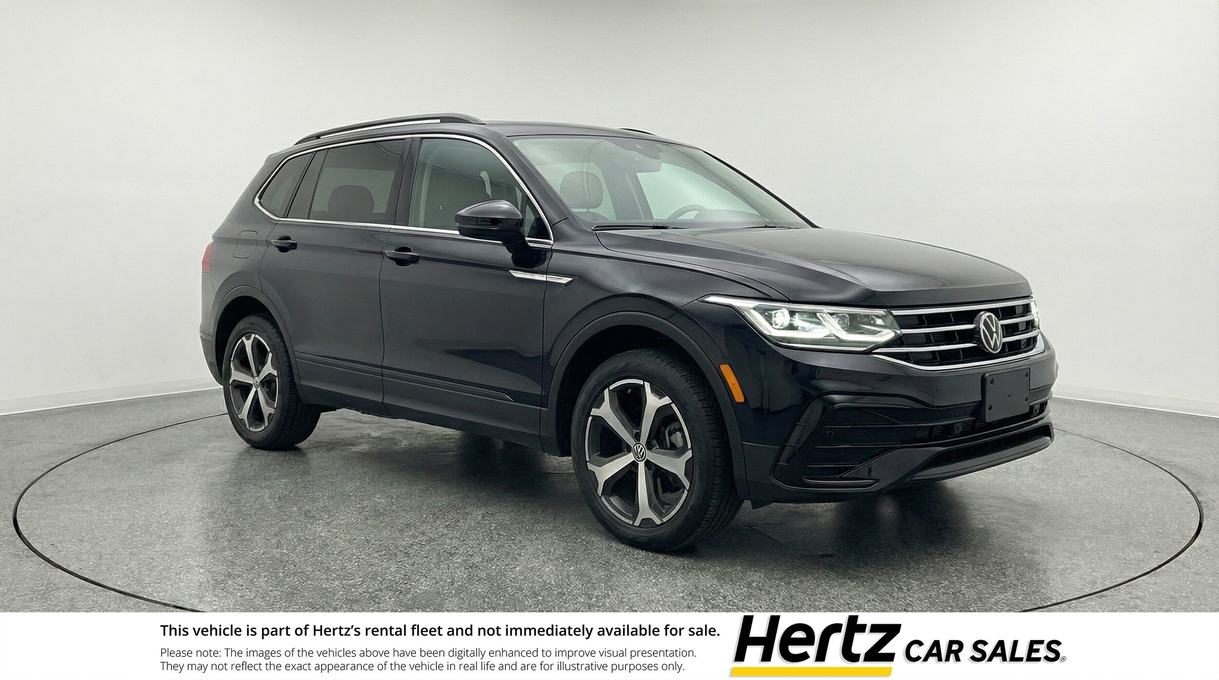Thumbnail: 2026 Volkswagen Tiguan - 1