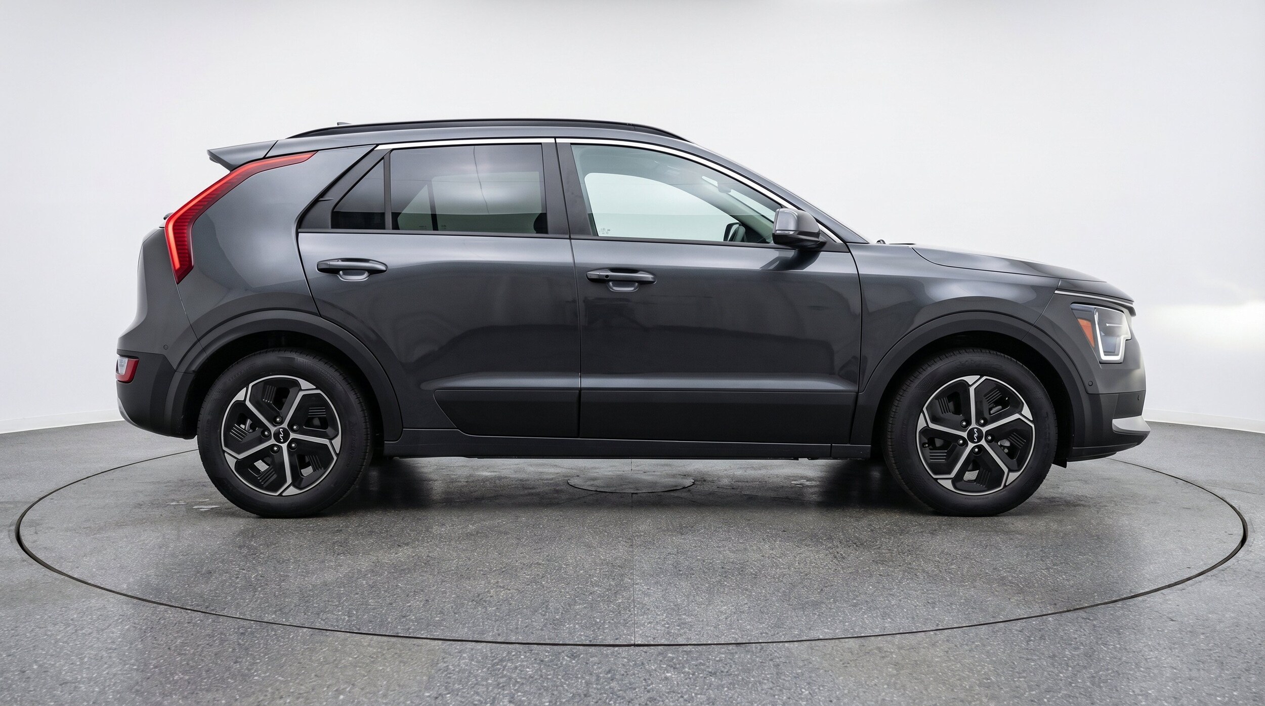 Thumbnail: 2026 Kia Niro - 11