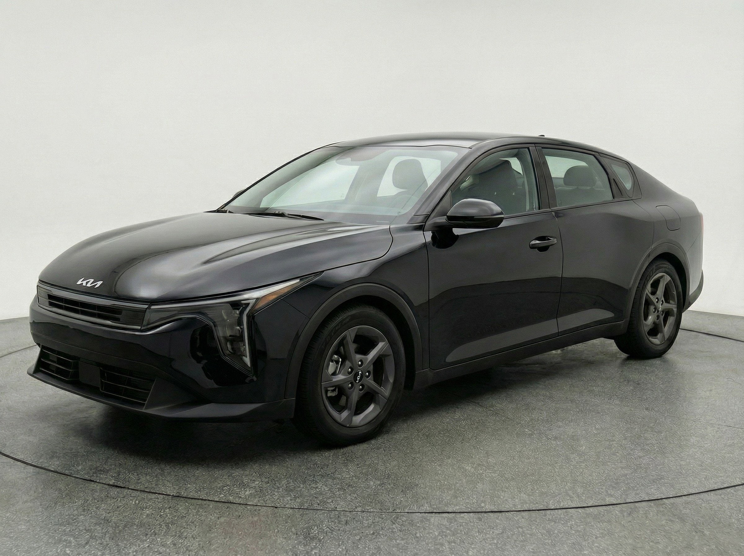 Thumbnail: 2025 Kia K4 - 3