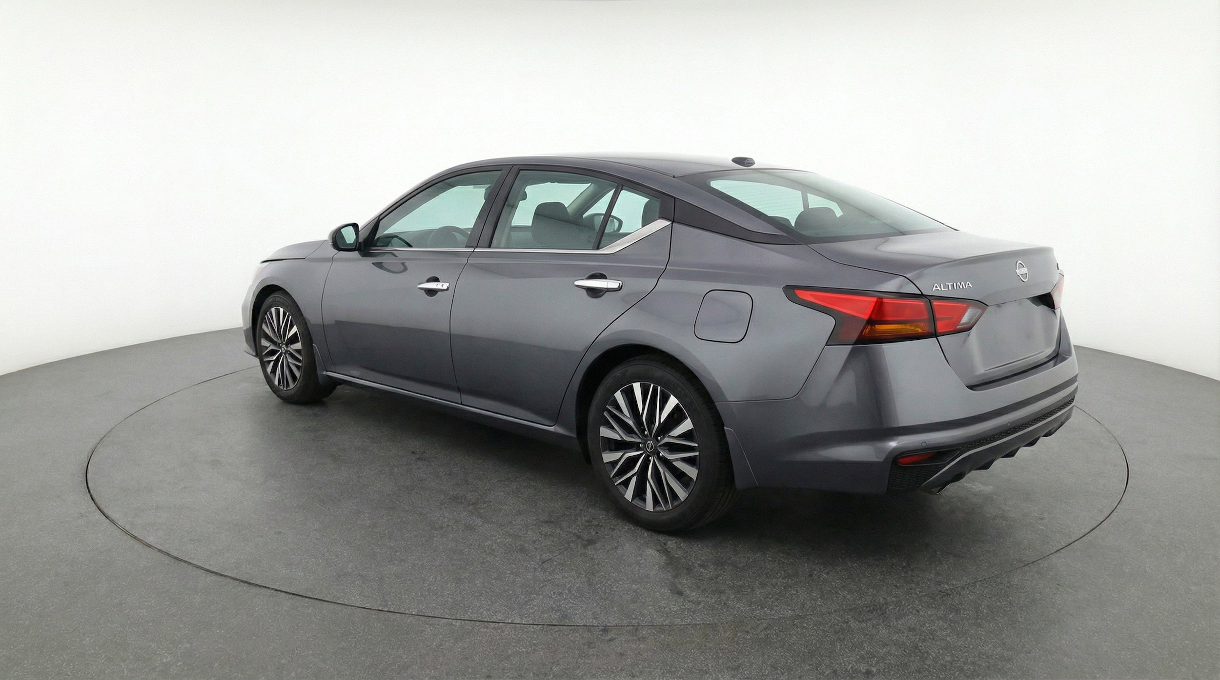 Thumbnail: 2025 Nissan Altima - 6