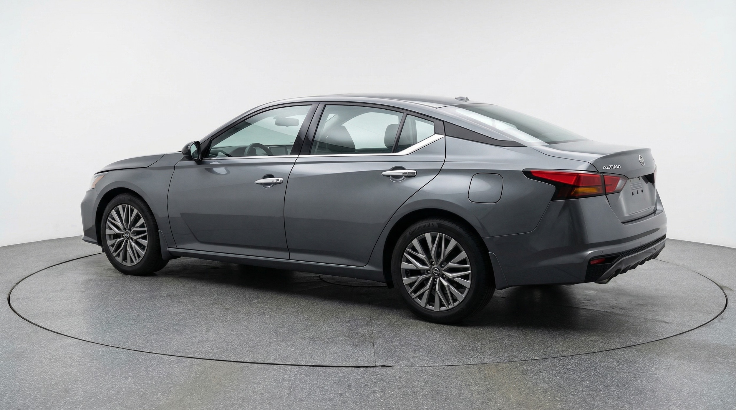 Thumbnail: 2025 Nissan Altima - 5