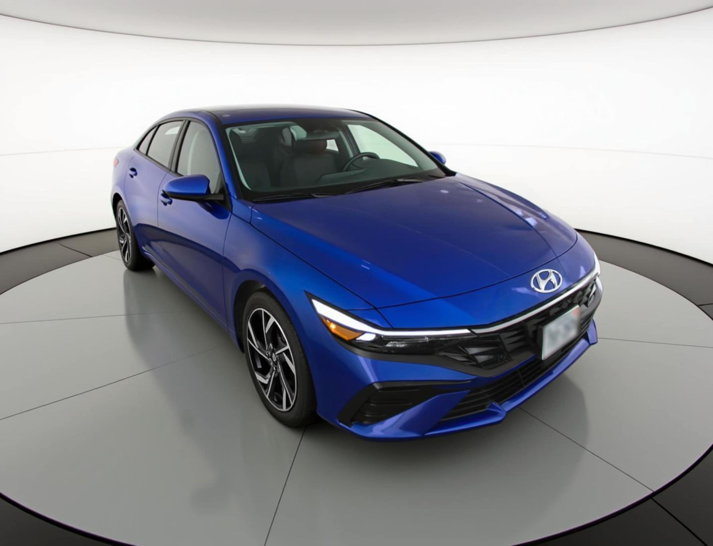 Thumbnail: 2025 Hyundai Elantra - 1