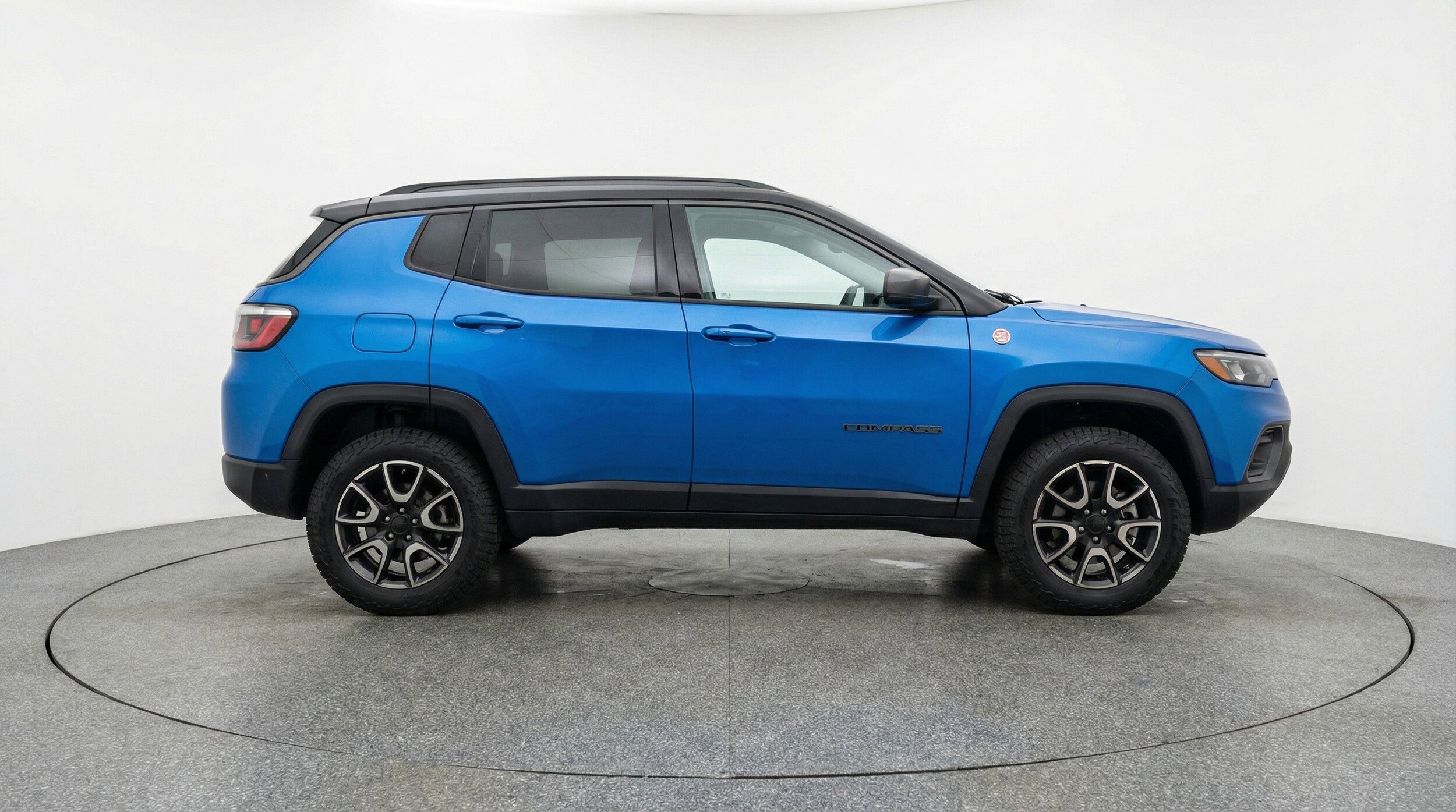 Thumbnail: 2025 Jeep Compass - 11