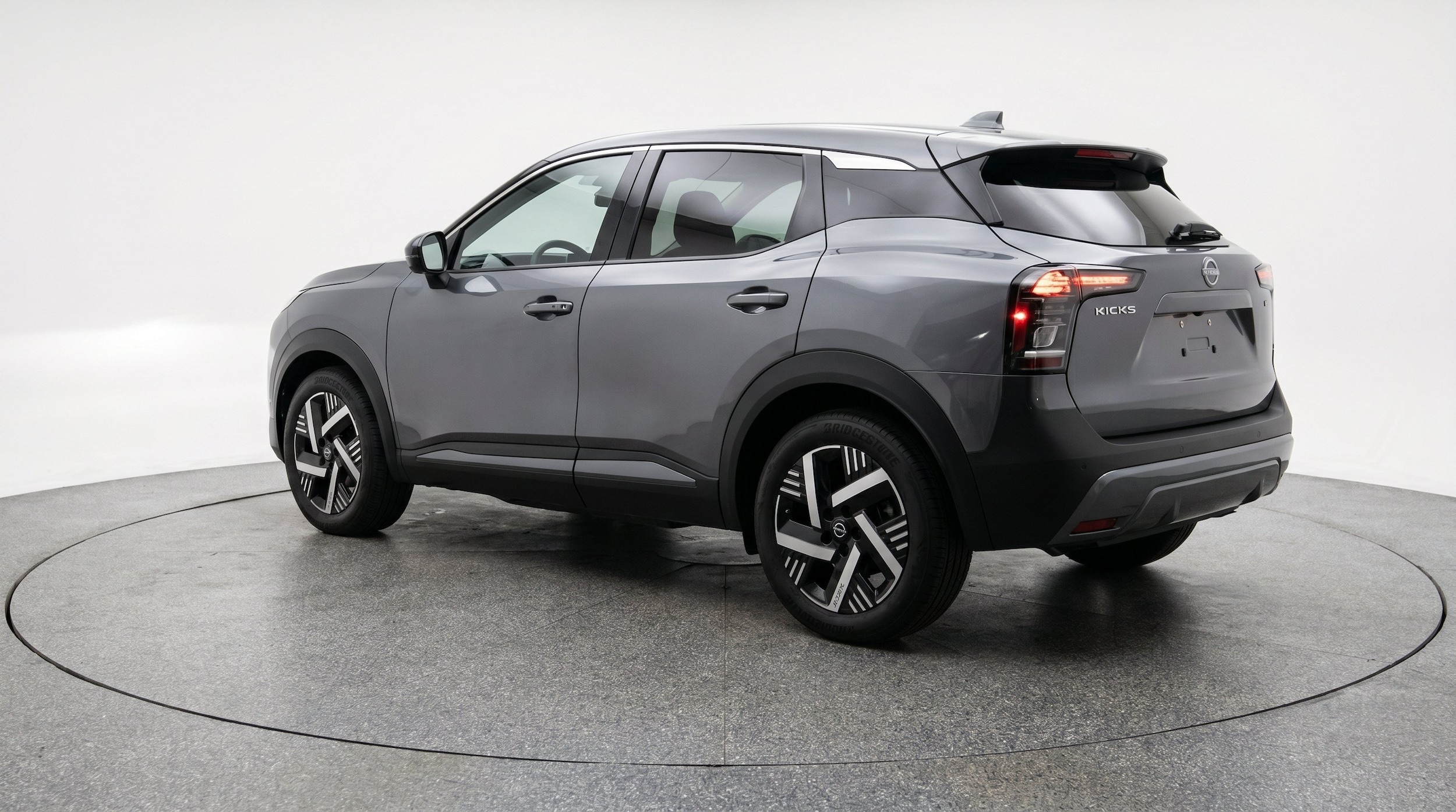 Thumbnail: 2026 Nissan Kicks - 6