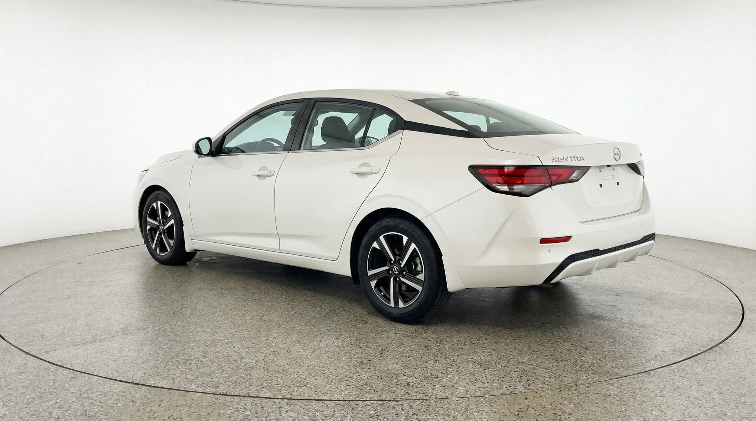 Thumbnail: 2025 Nissan Sentra - 6