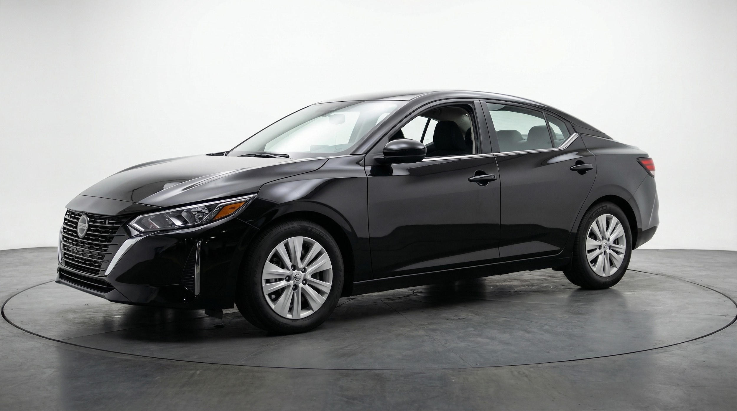 Thumbnail: 2025 Nissan Sentra - 3