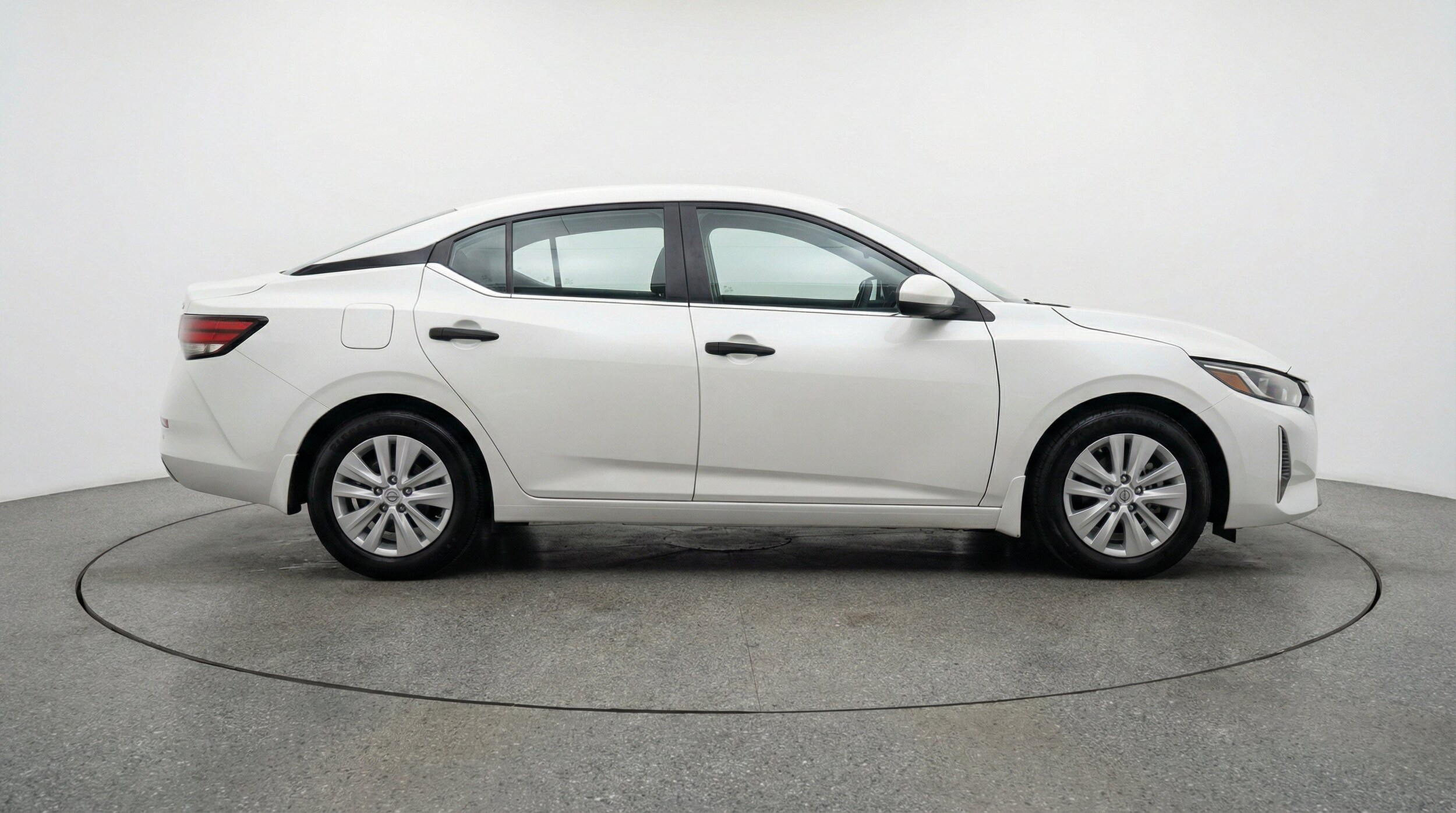 Thumbnail: 2025 Nissan Sentra - 11