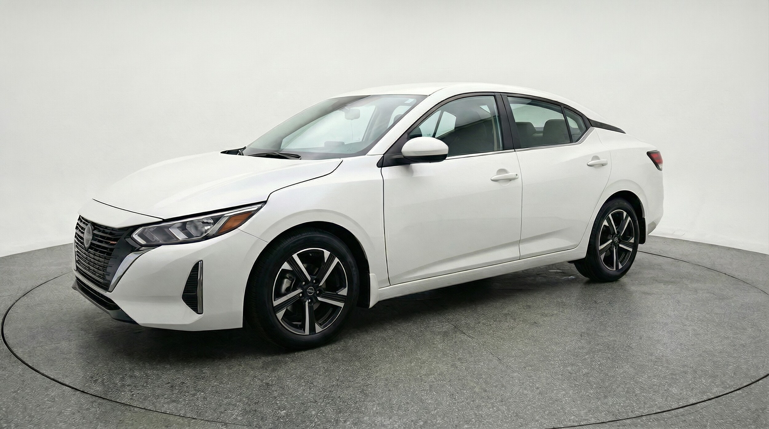 Thumbnail: 2025 Nissan Sentra - 1