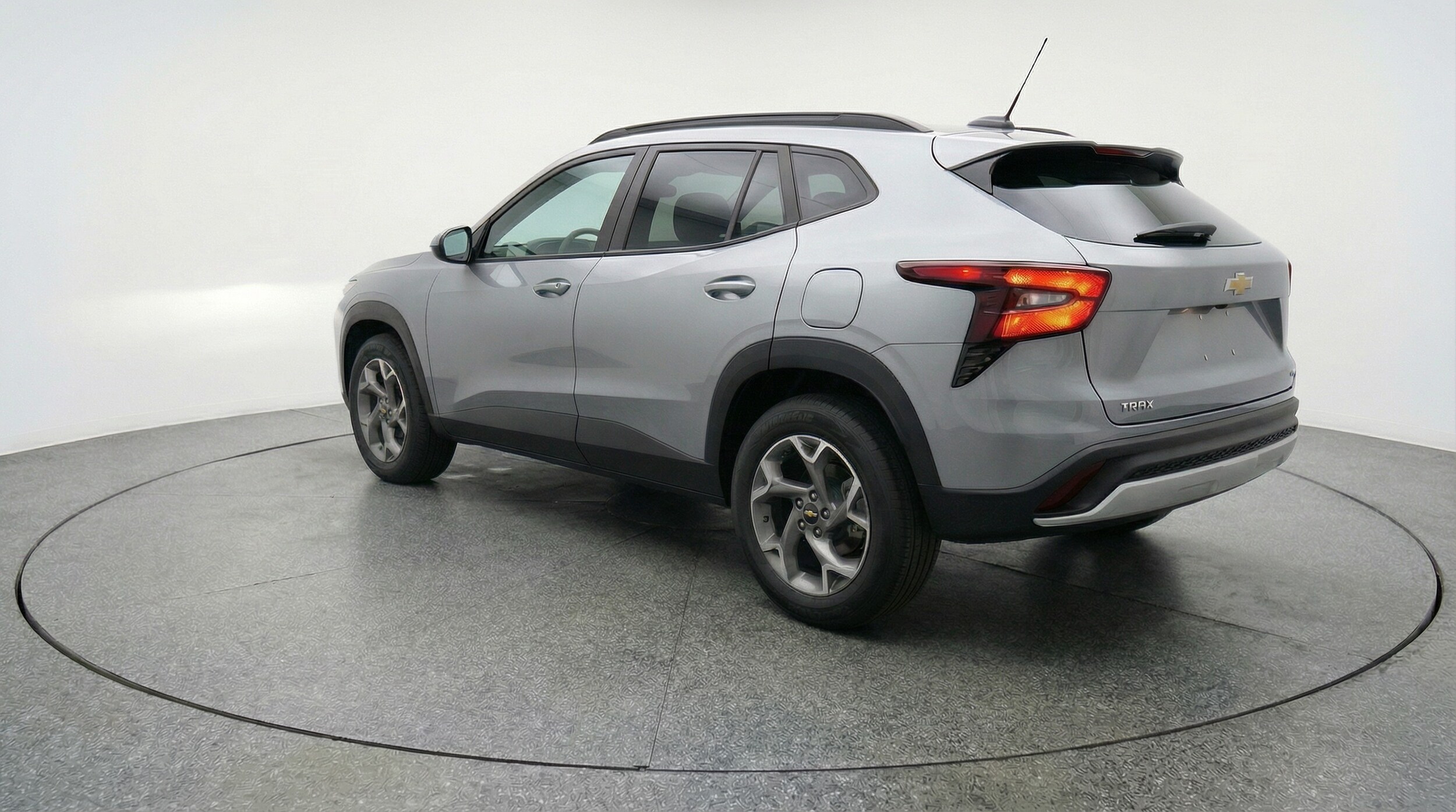 Thumbnail: 2025 Chevrolet Trax - 5