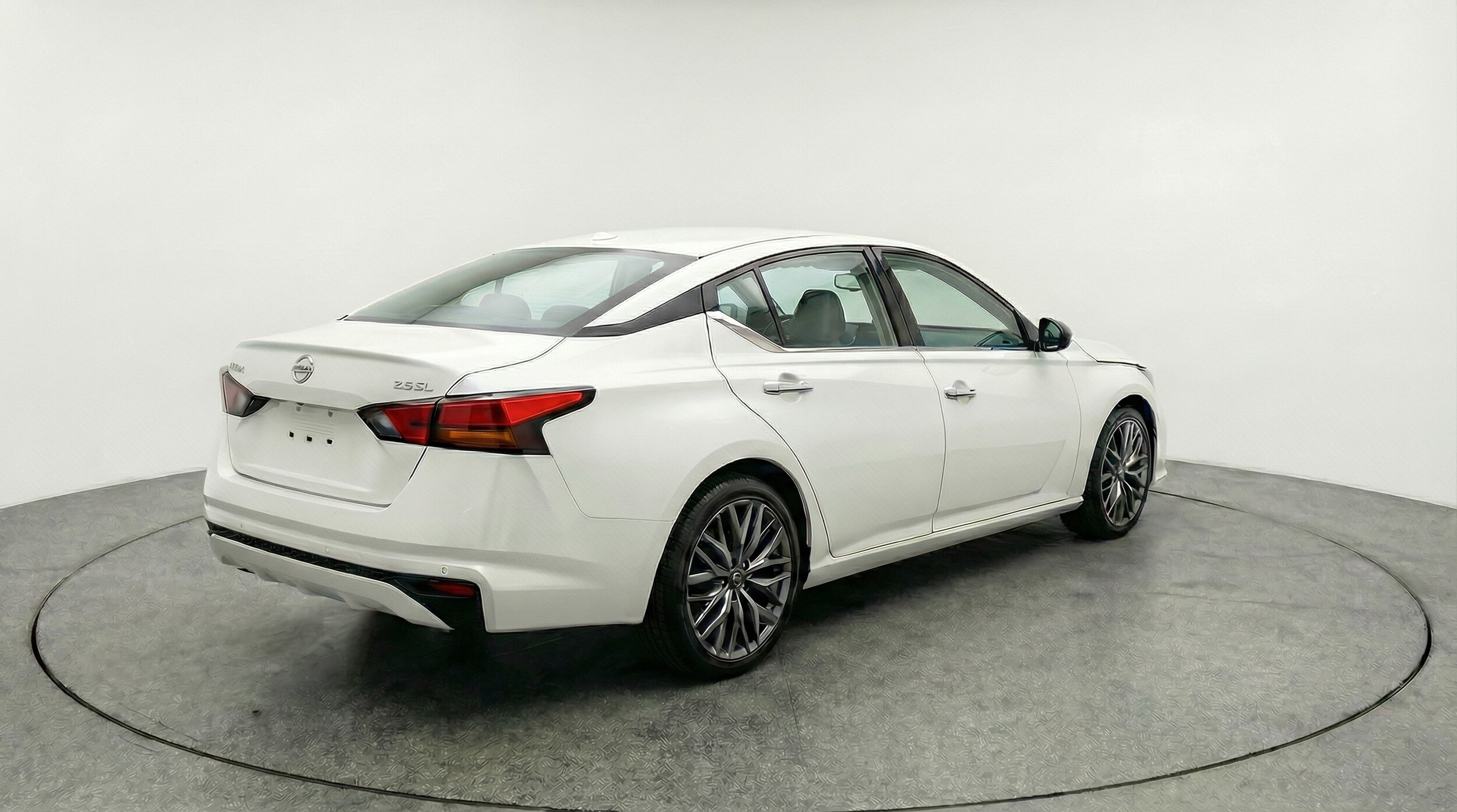 Thumbnail: 2025 Nissan Altima - 7