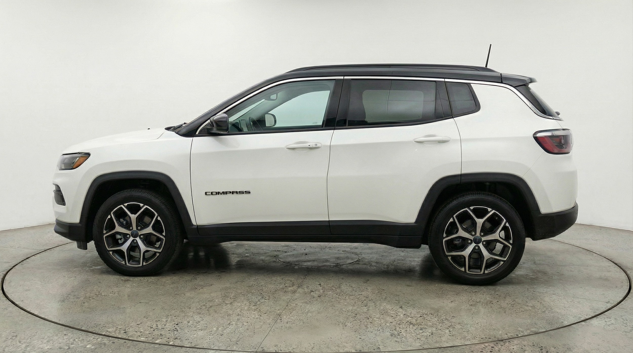 Thumbnail: 2025 Jeep Compass - 4