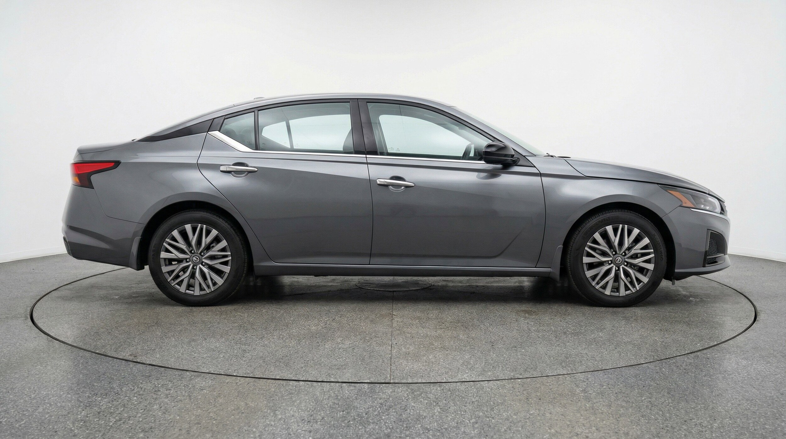 Thumbnail: 2025 Nissan Altima - 11