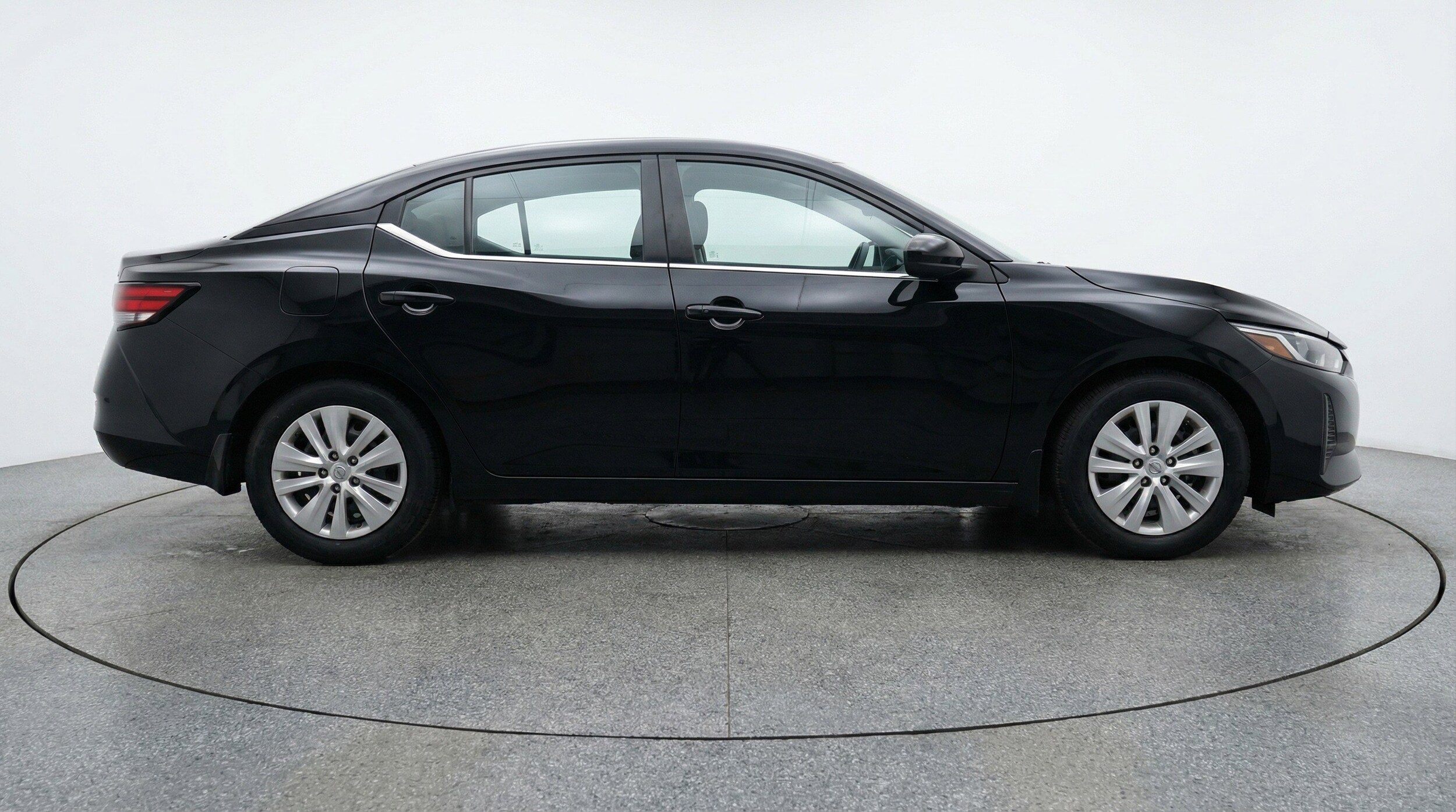 Thumbnail: 2025 Nissan Sentra - 11