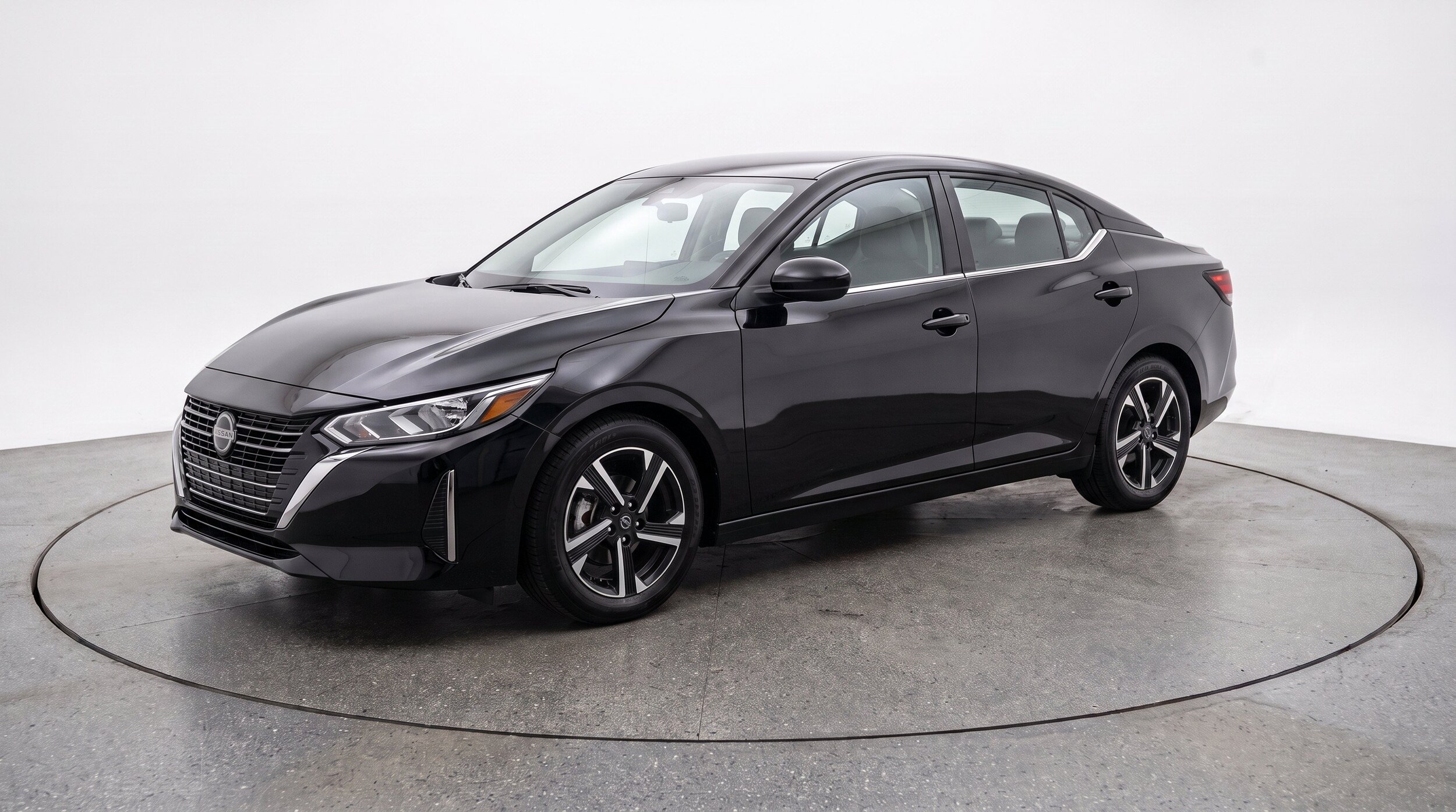 Thumbnail: 2025 Nissan Sentra - 3