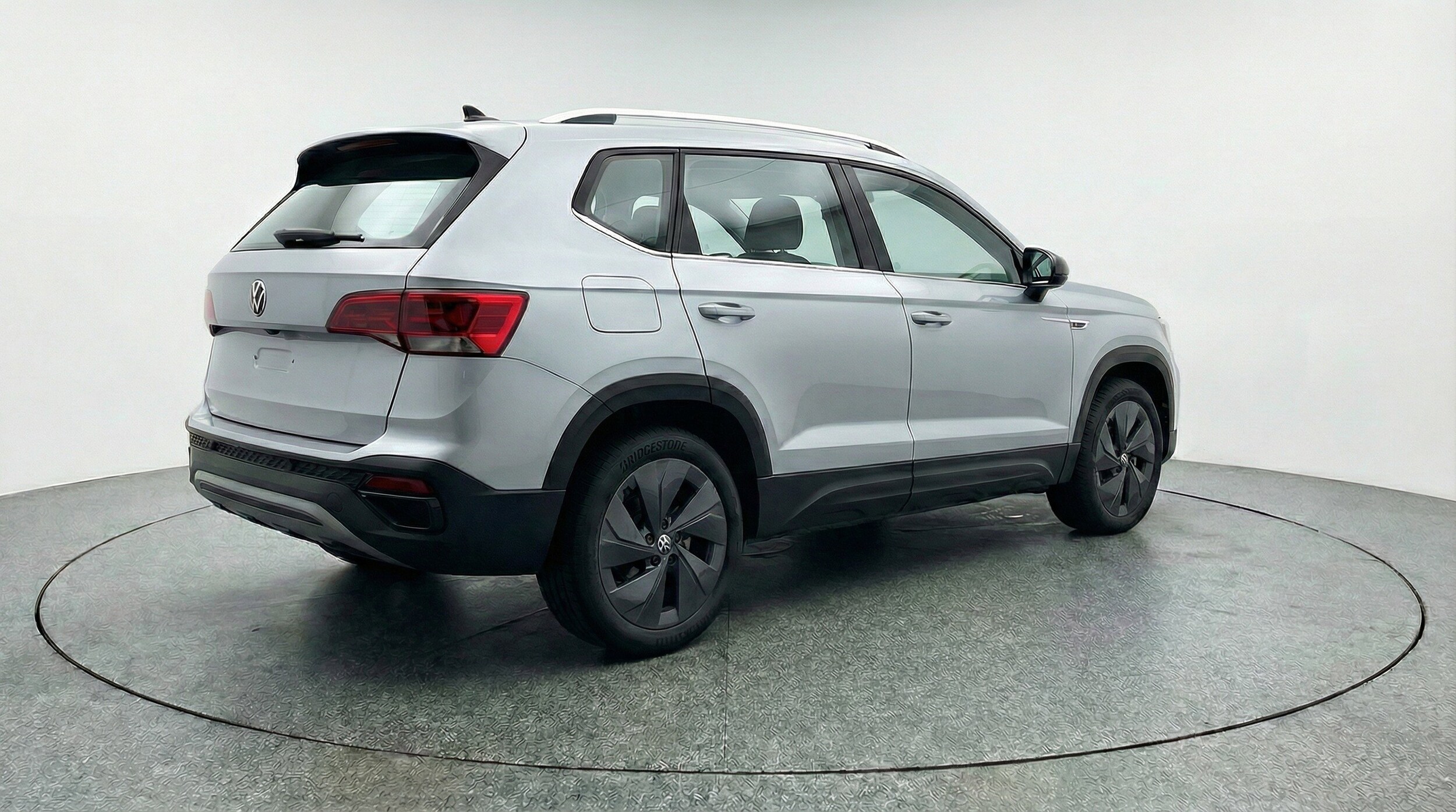 Thumbnail: 2025 Volkswagen Taos - 9