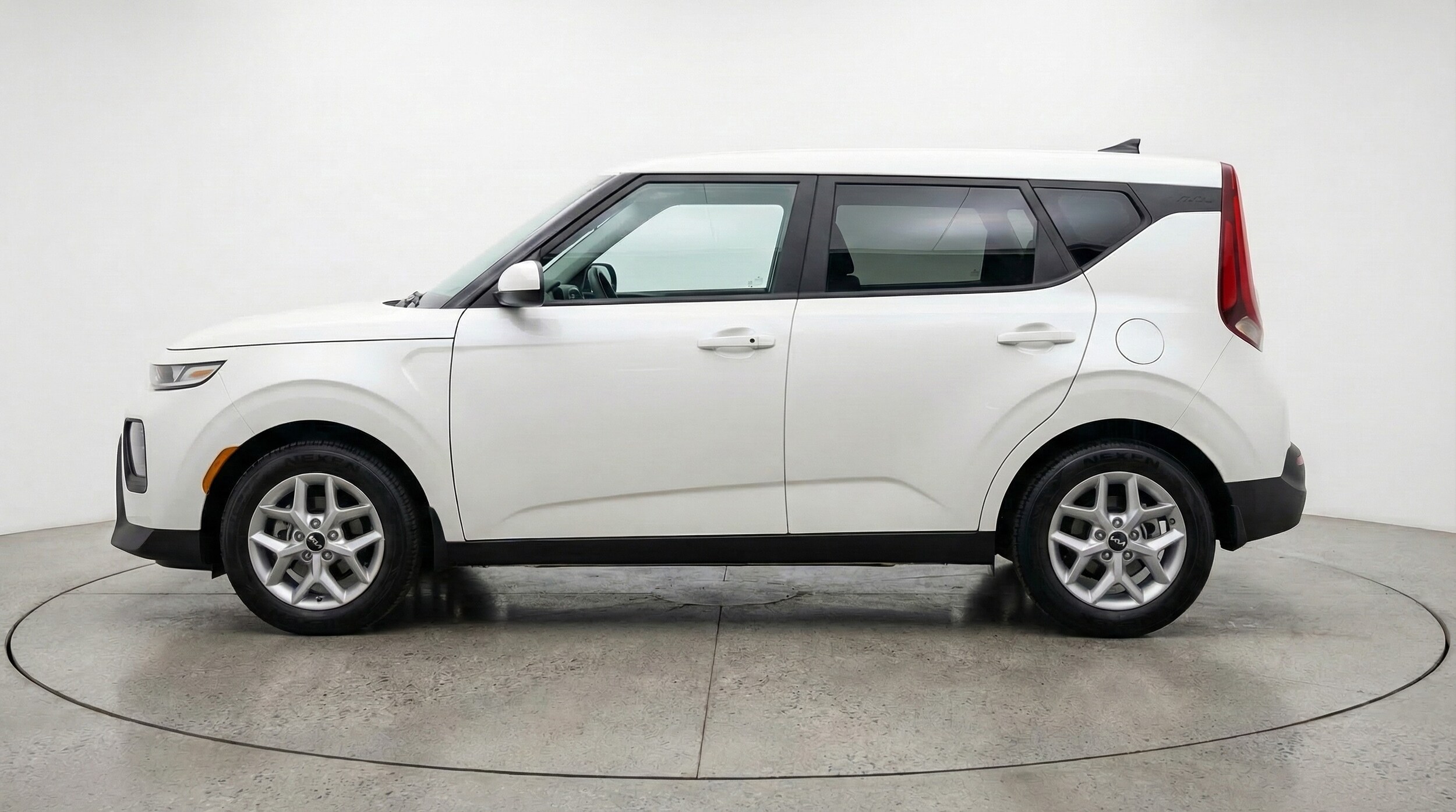 Thumbnail: 2025 Kia Soul - 4