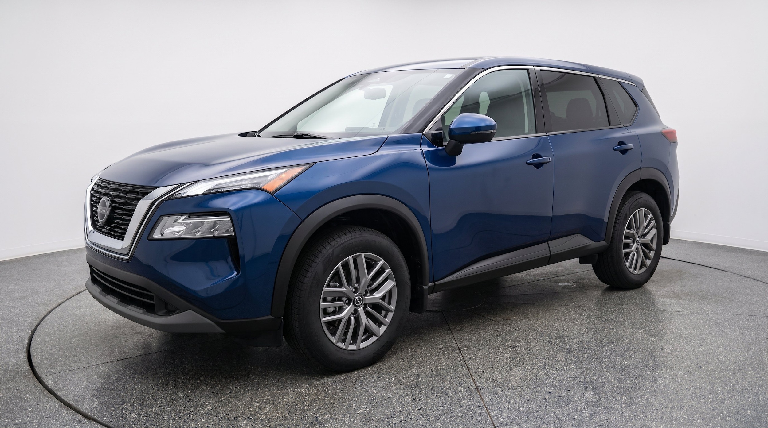 Thumbnail: 2026 Nissan Rogue - 3