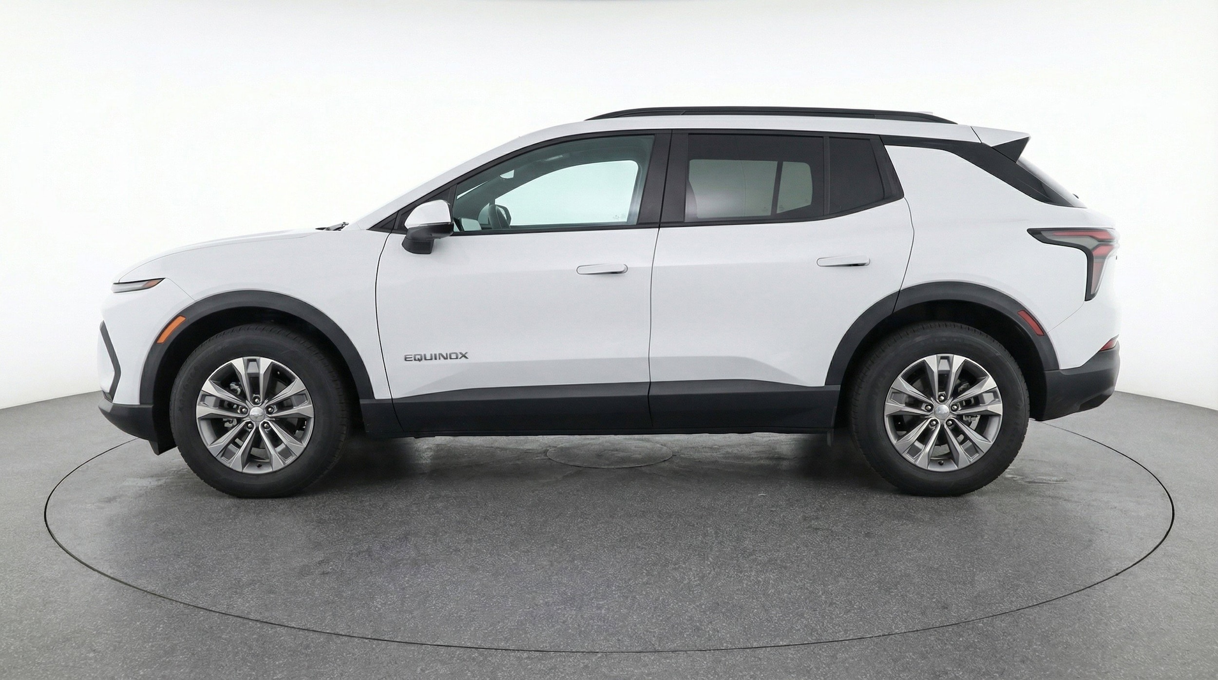 Thumbnail: 2025 Chevrolet Equinox - 5