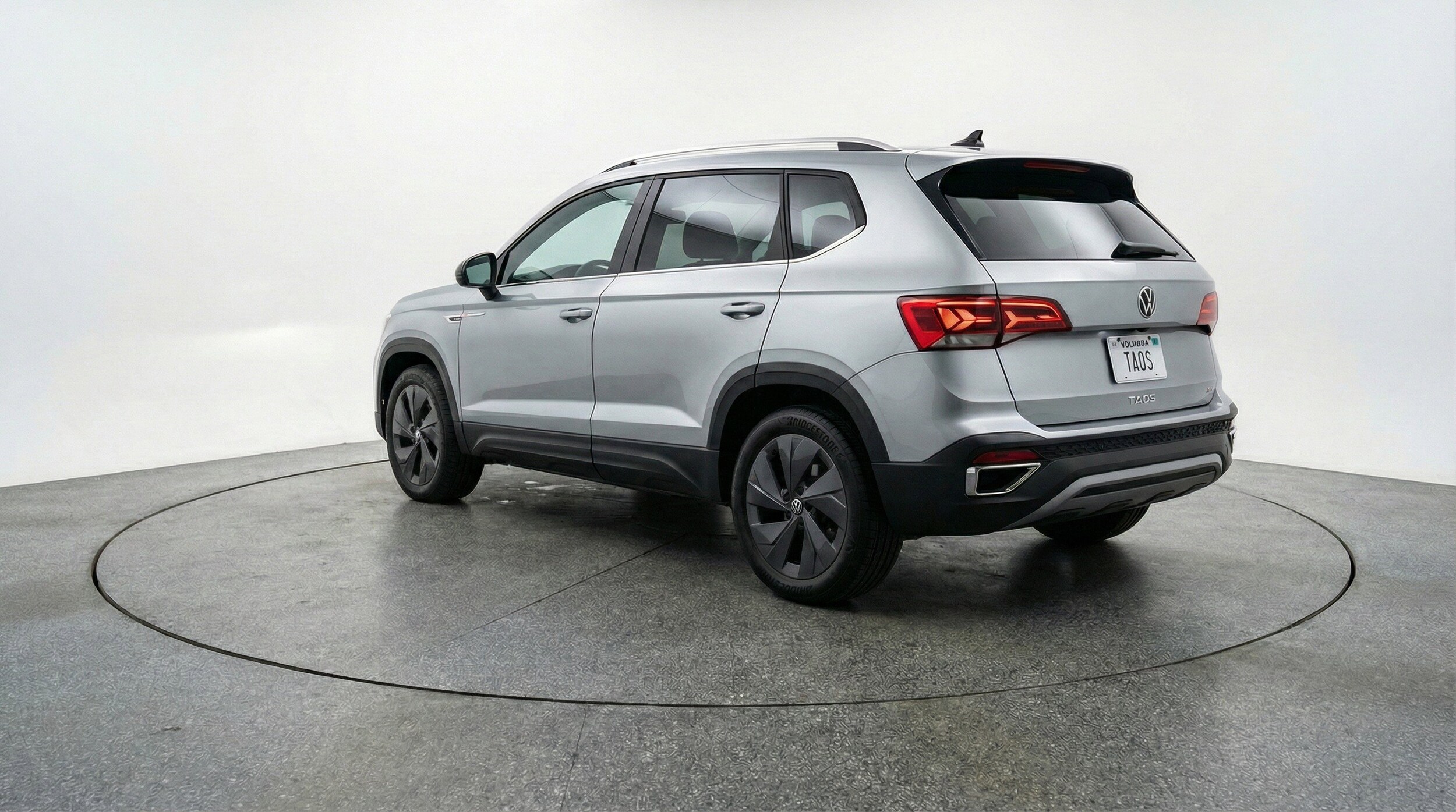 Thumbnail: 2025 Volkswagen Taos - 6