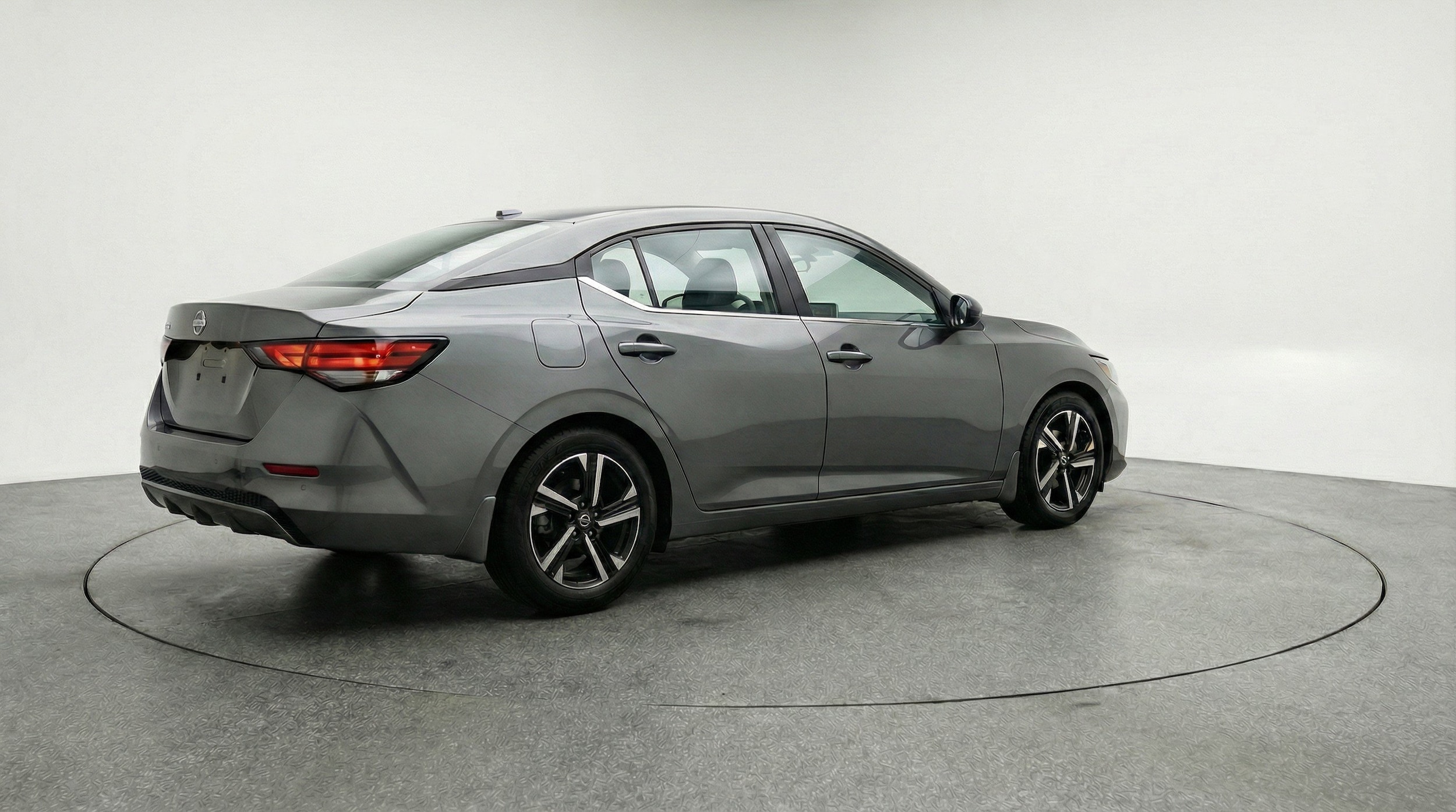 Thumbnail: 2025 Nissan Sentra - 9