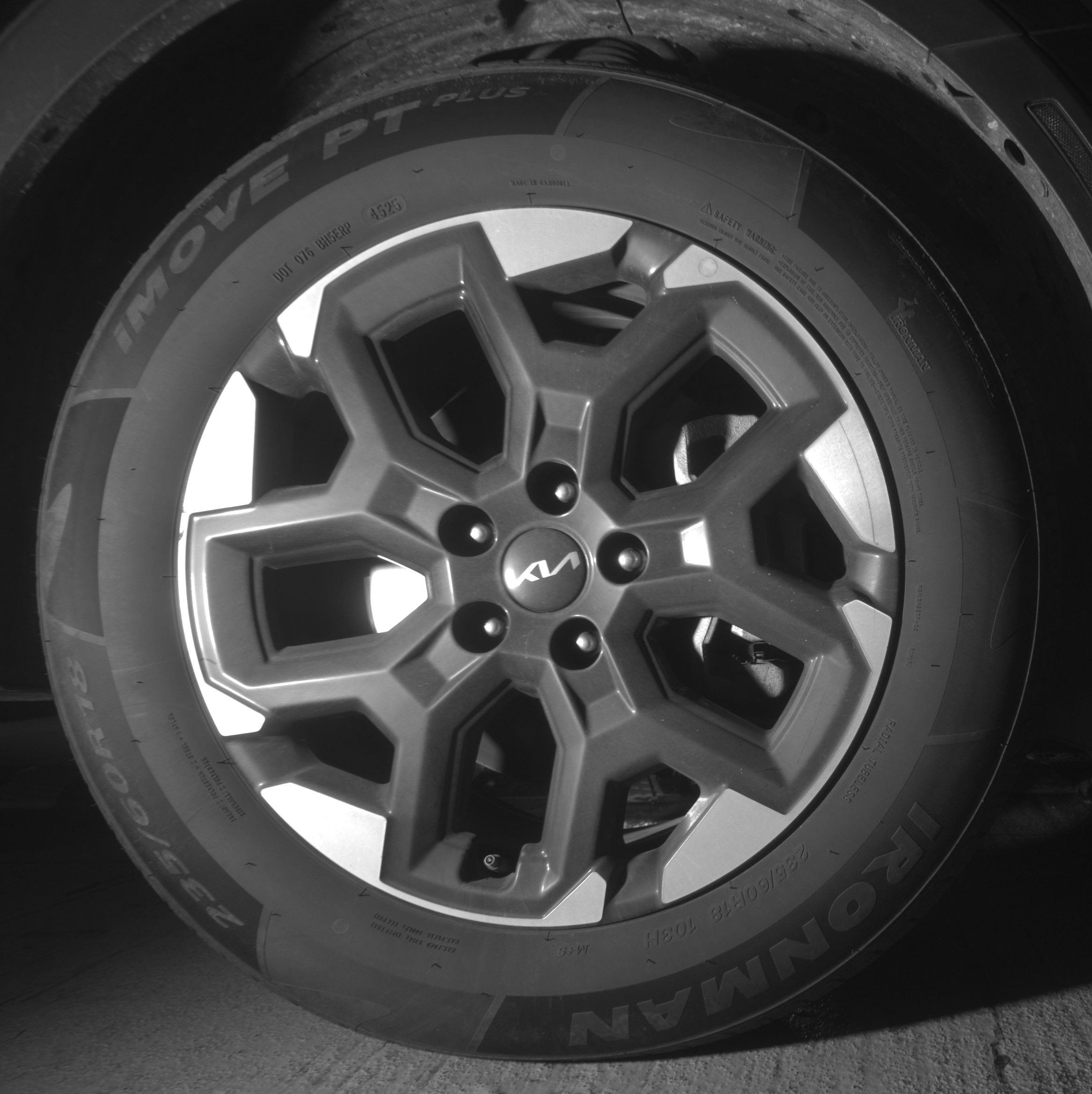 Thumbnail: 2024 Kia Sorento - 13