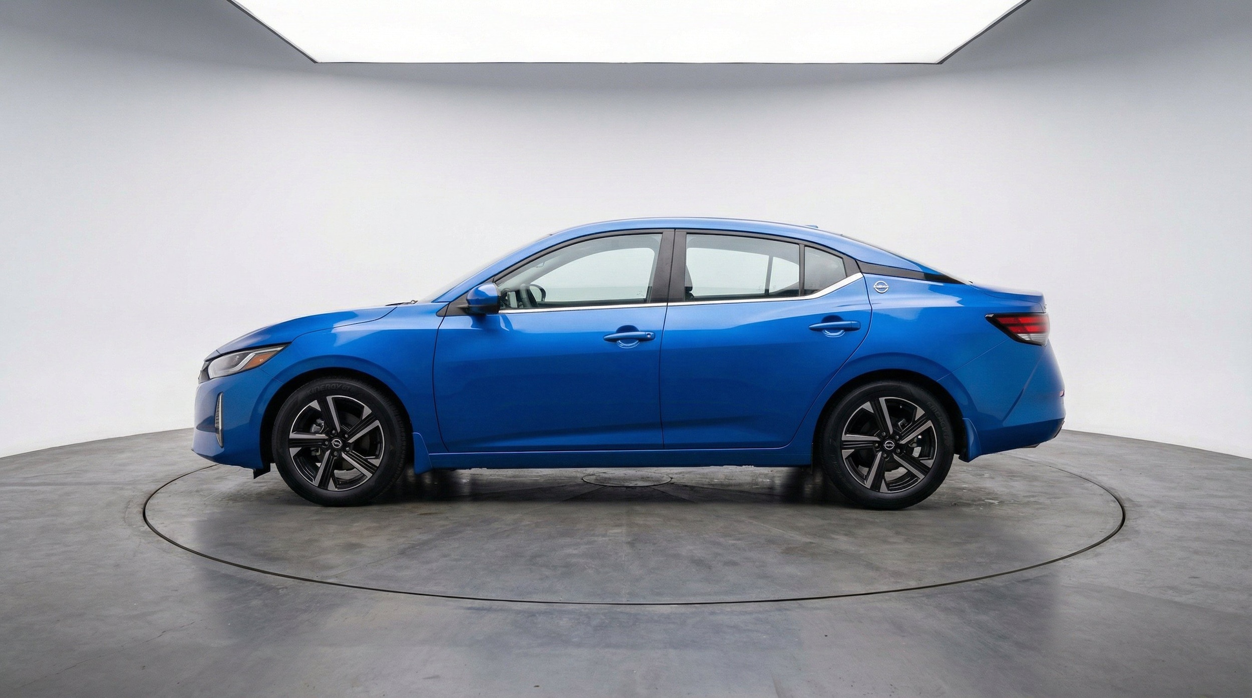 Thumbnail: 2025 Nissan Sentra - 5