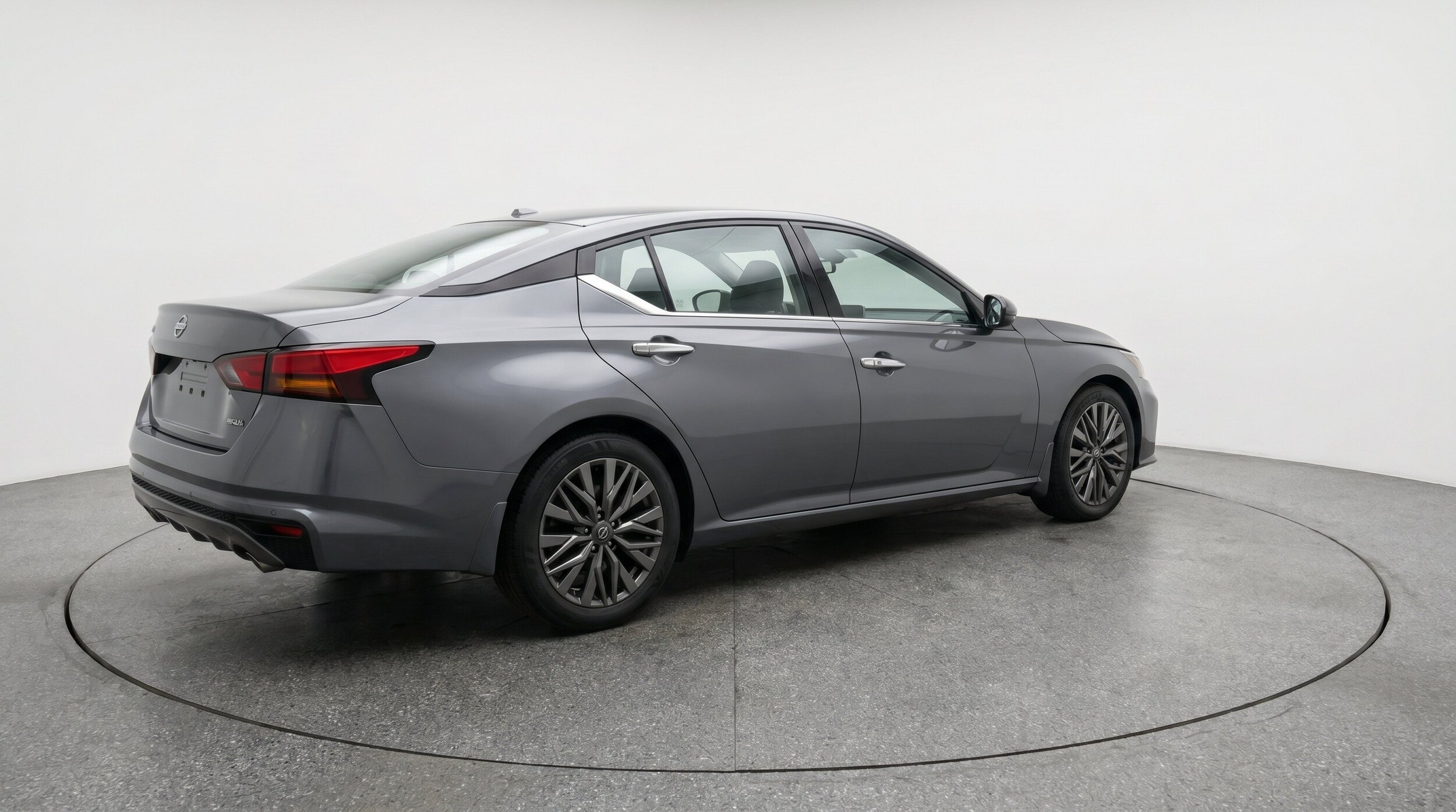 Thumbnail: 2025 Nissan Altima - 9
