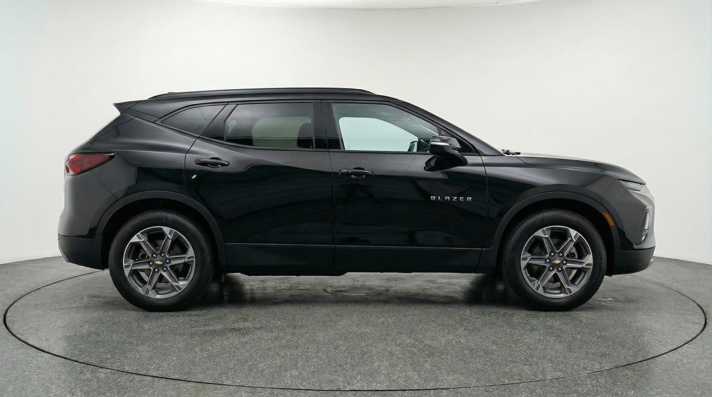 Thumbnail: 2025 Chevrolet Blazer - 11