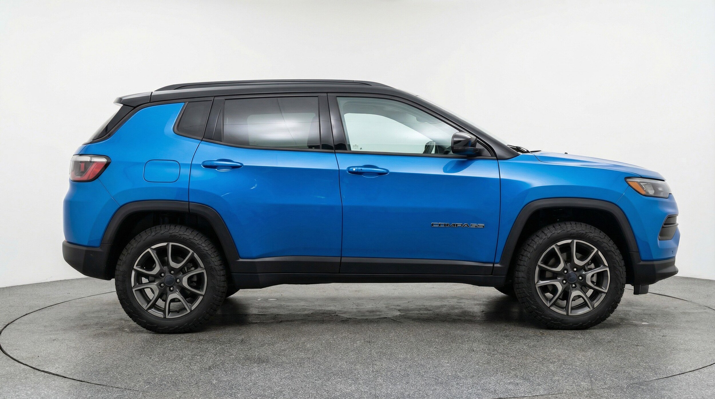 Thumbnail: 2025 Jeep Compass - 11