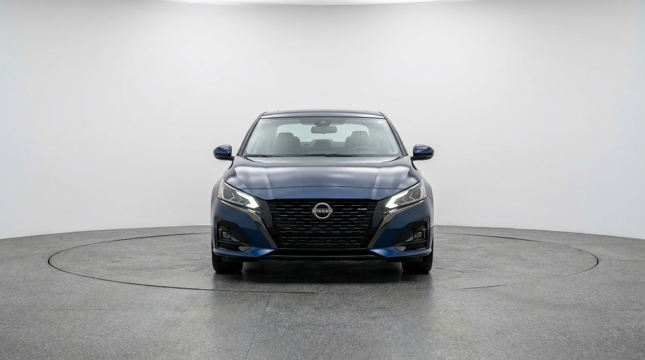 Thumbnail: 2025 Nissan Altima - 2