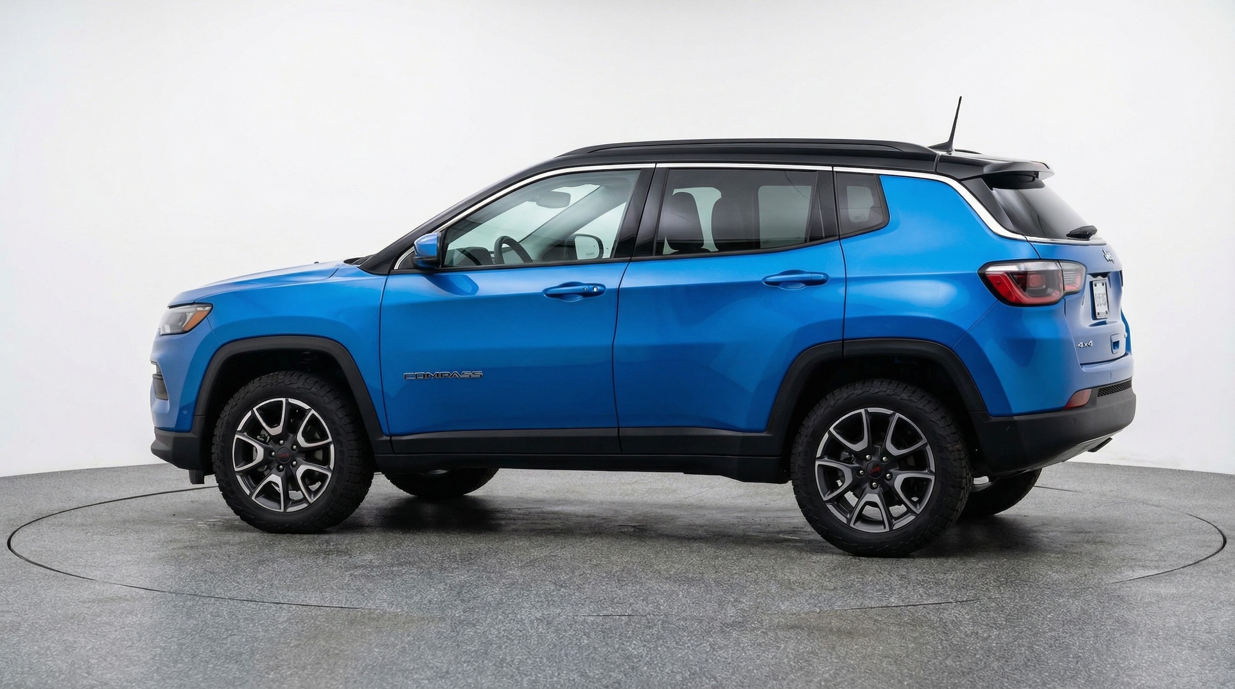 Thumbnail: 2025 Jeep Compass - 4