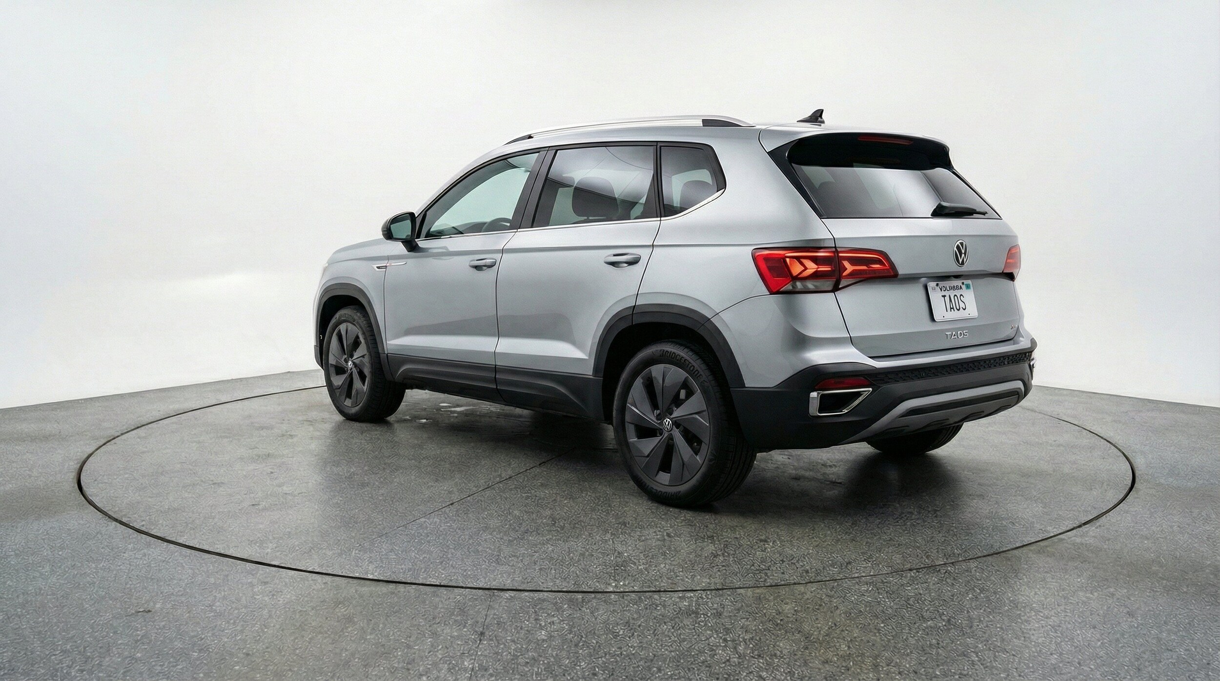 Thumbnail: 2025 Volkswagen Taos - 6