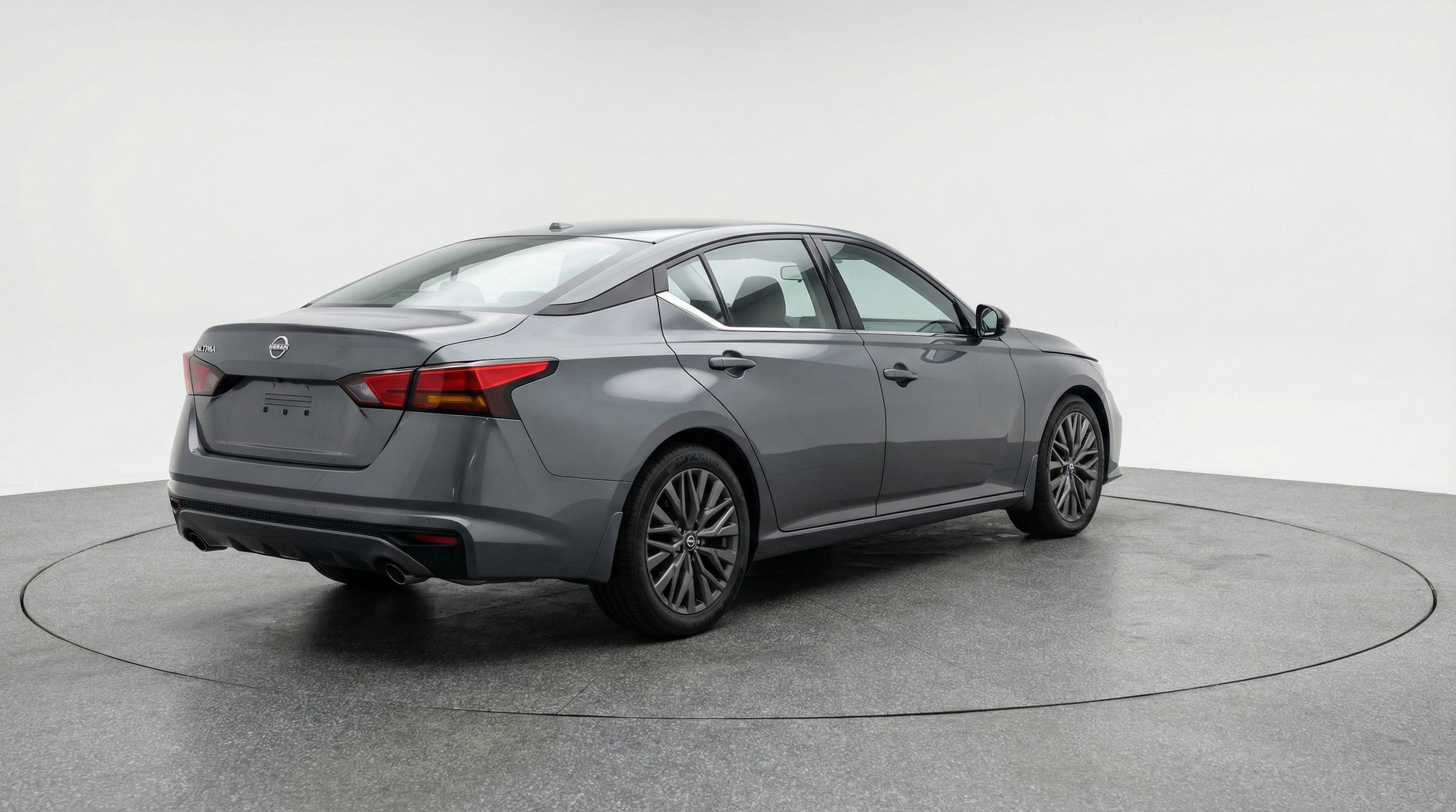 Thumbnail: 2025 Nissan Altima - 9