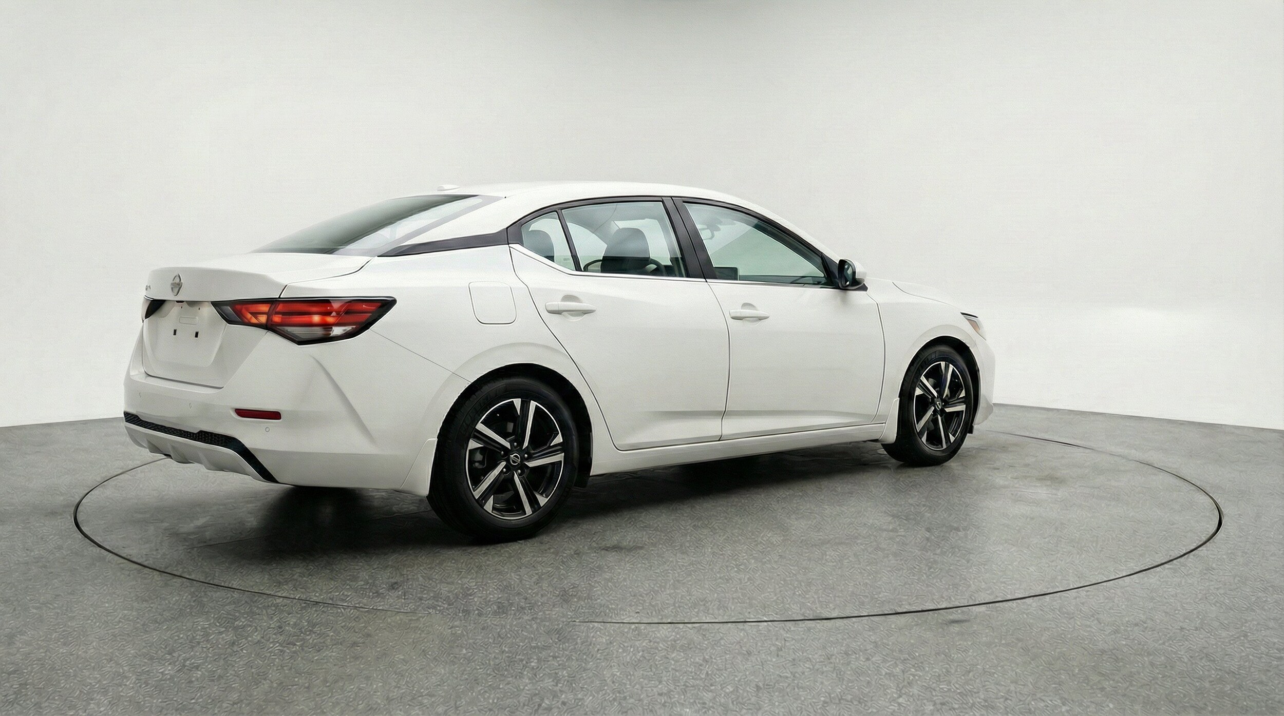 Thumbnail: 2025 Nissan Sentra - 9