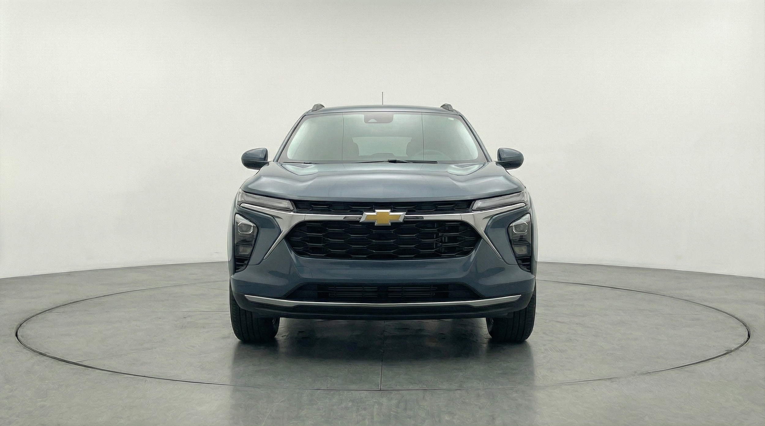 Thumbnail: 2025 Chevrolet Trax - 2