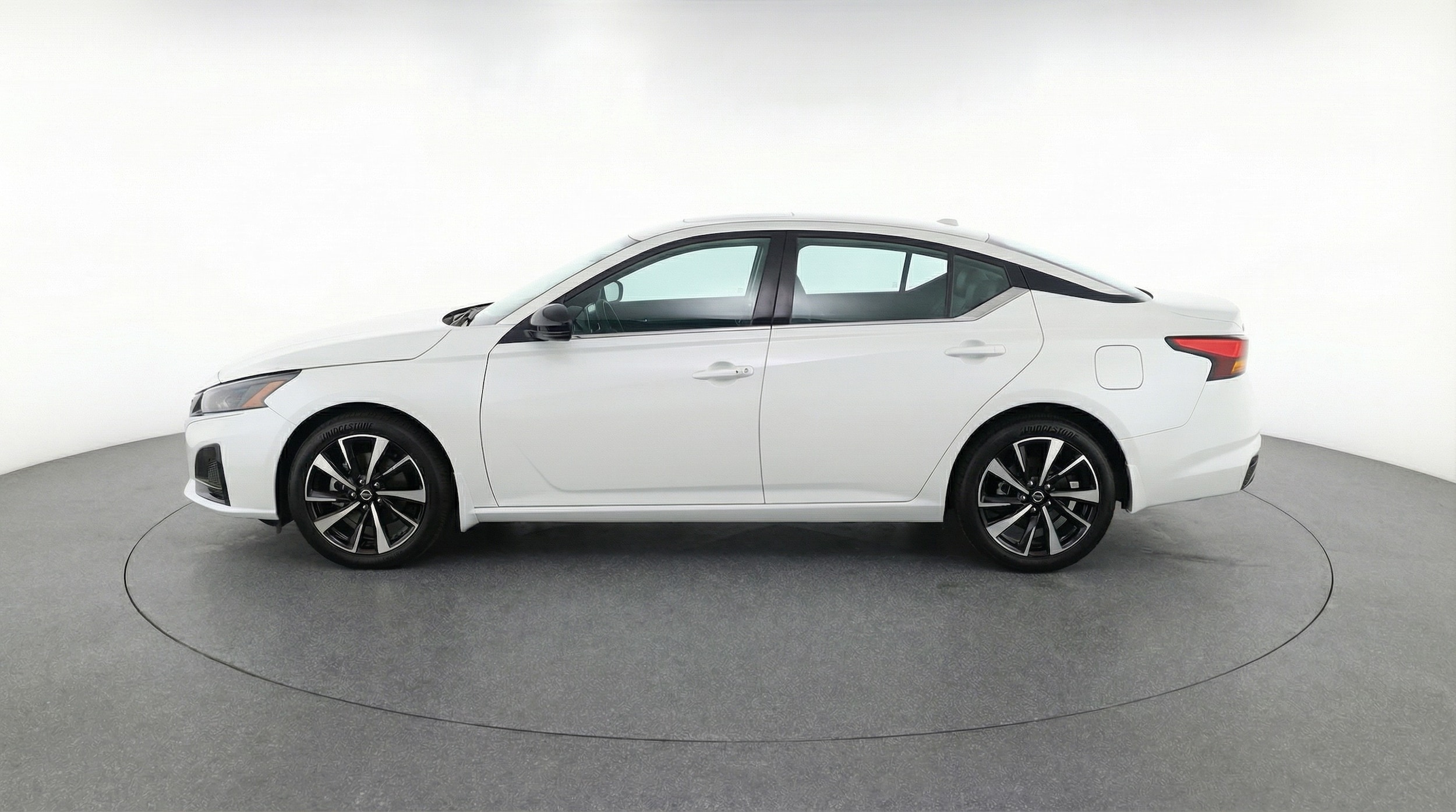 Thumbnail: 2025 Nissan Altima - 4