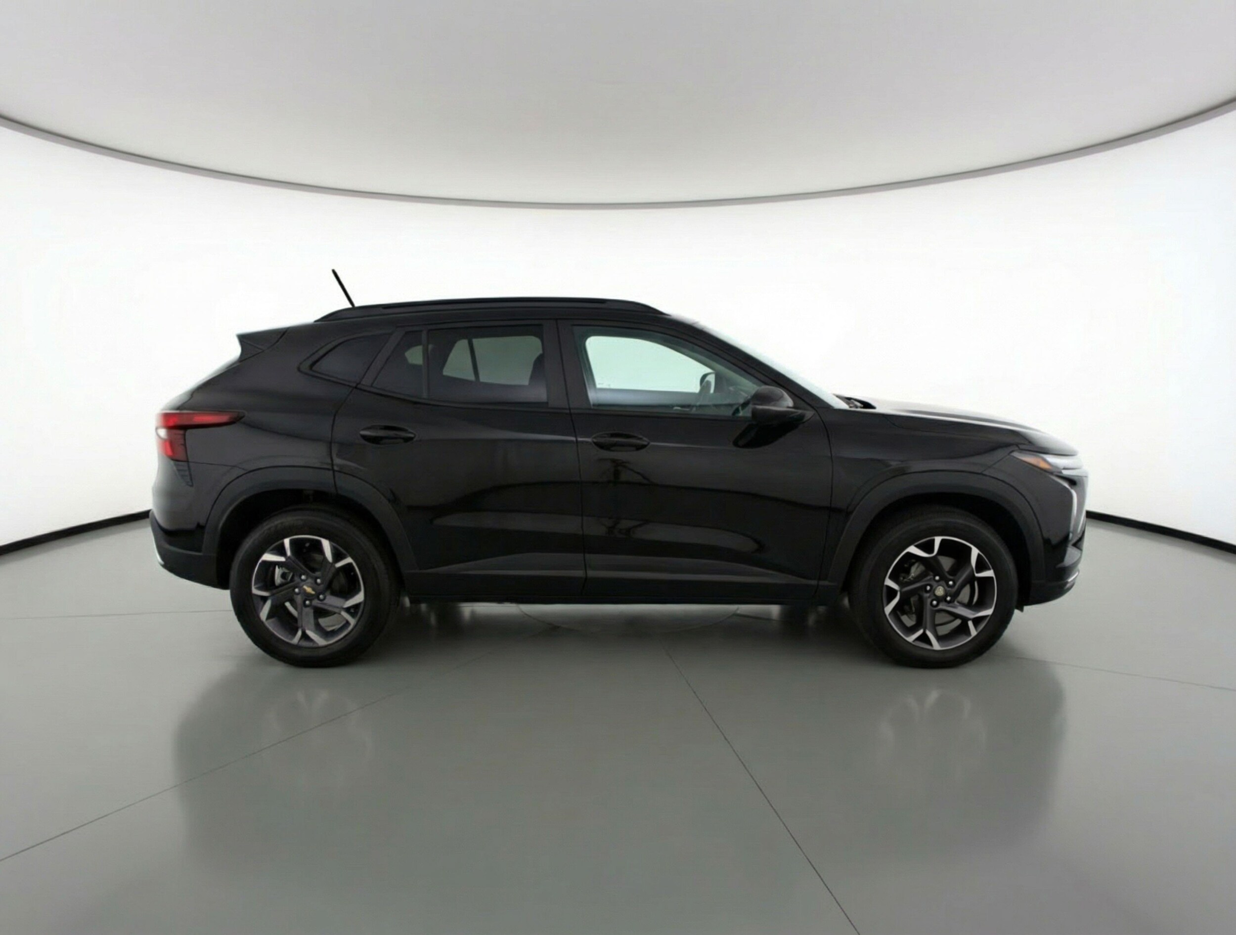 Thumbnail: 2025 Chevrolet Trax - 11