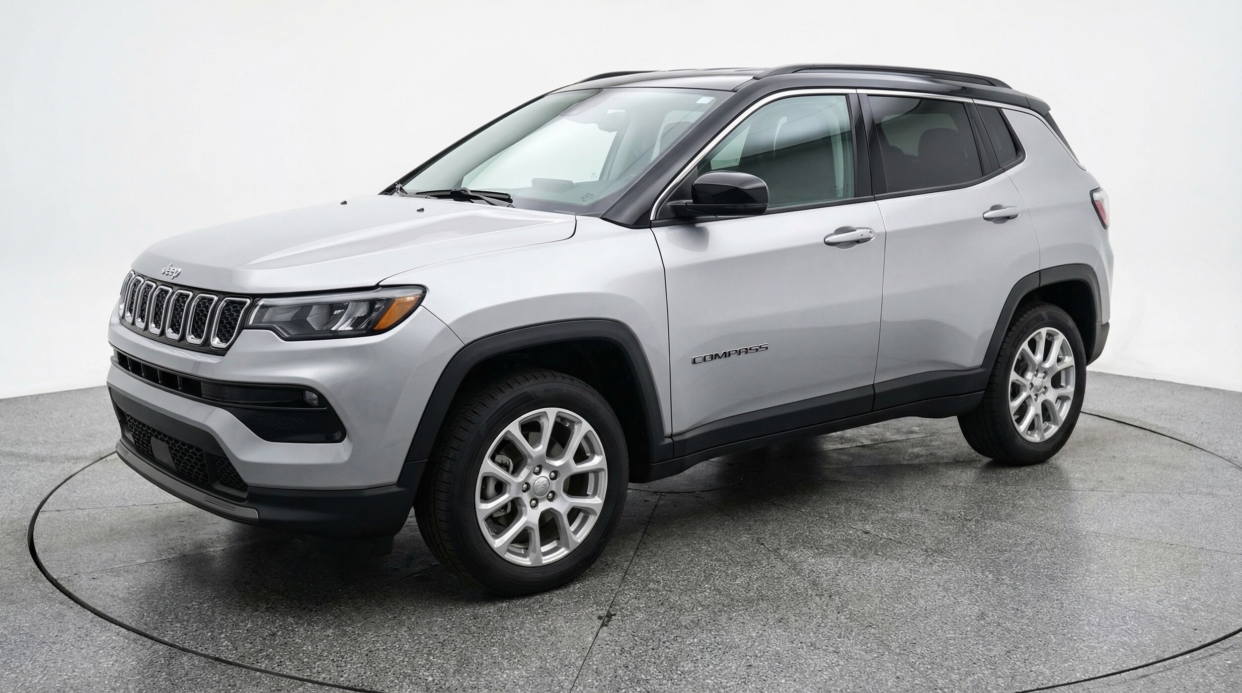 Thumbnail: 2025 Jeep Compass - 3
