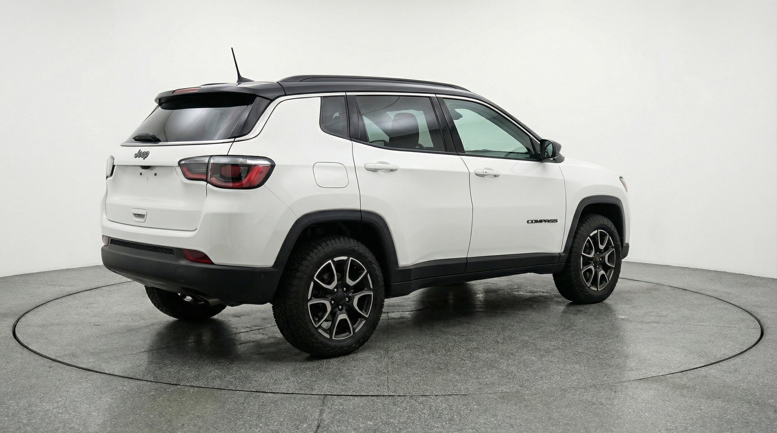 Thumbnail: 2025 Jeep Compass - 9